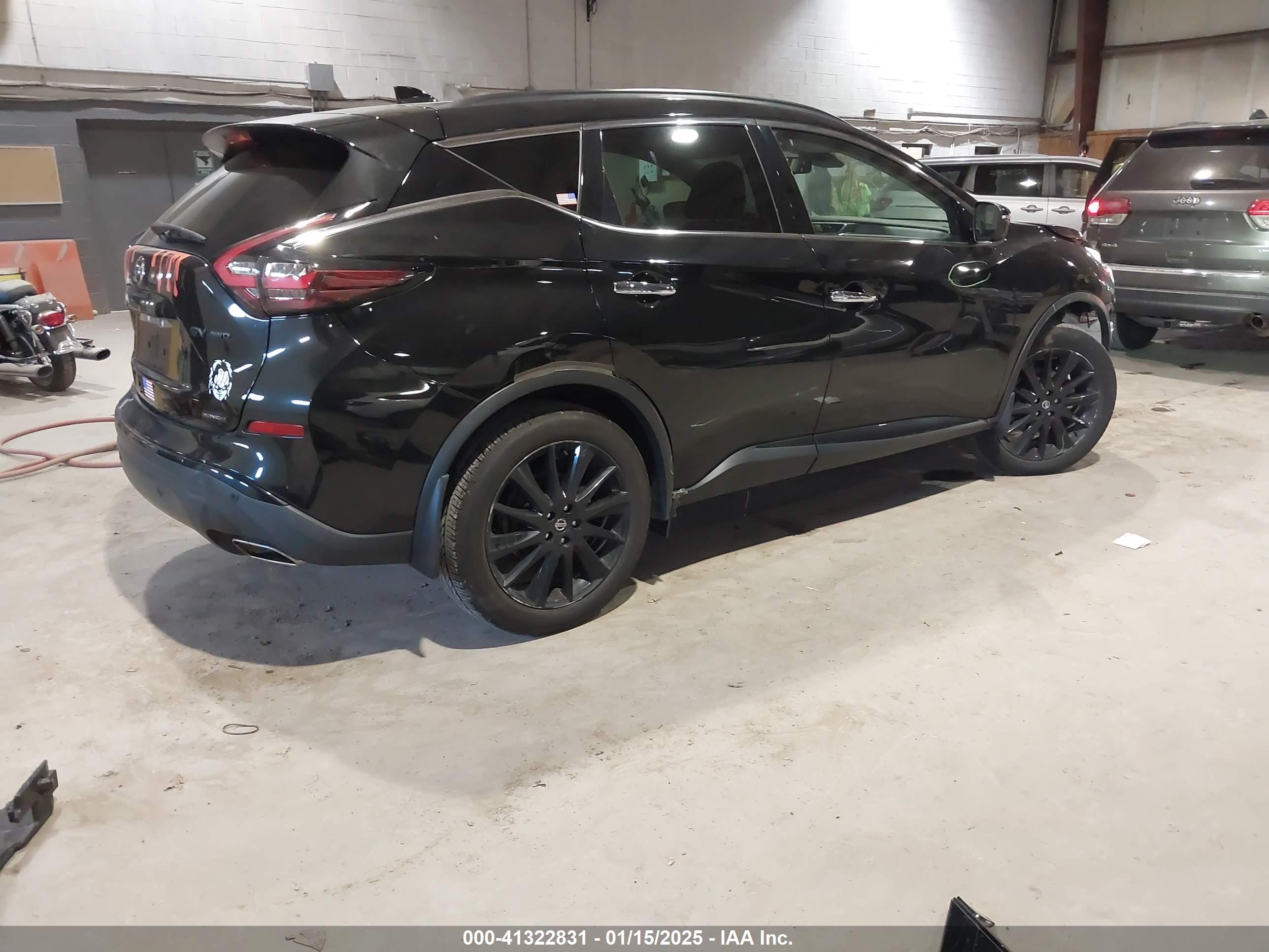 NISSAN MURANO image 4