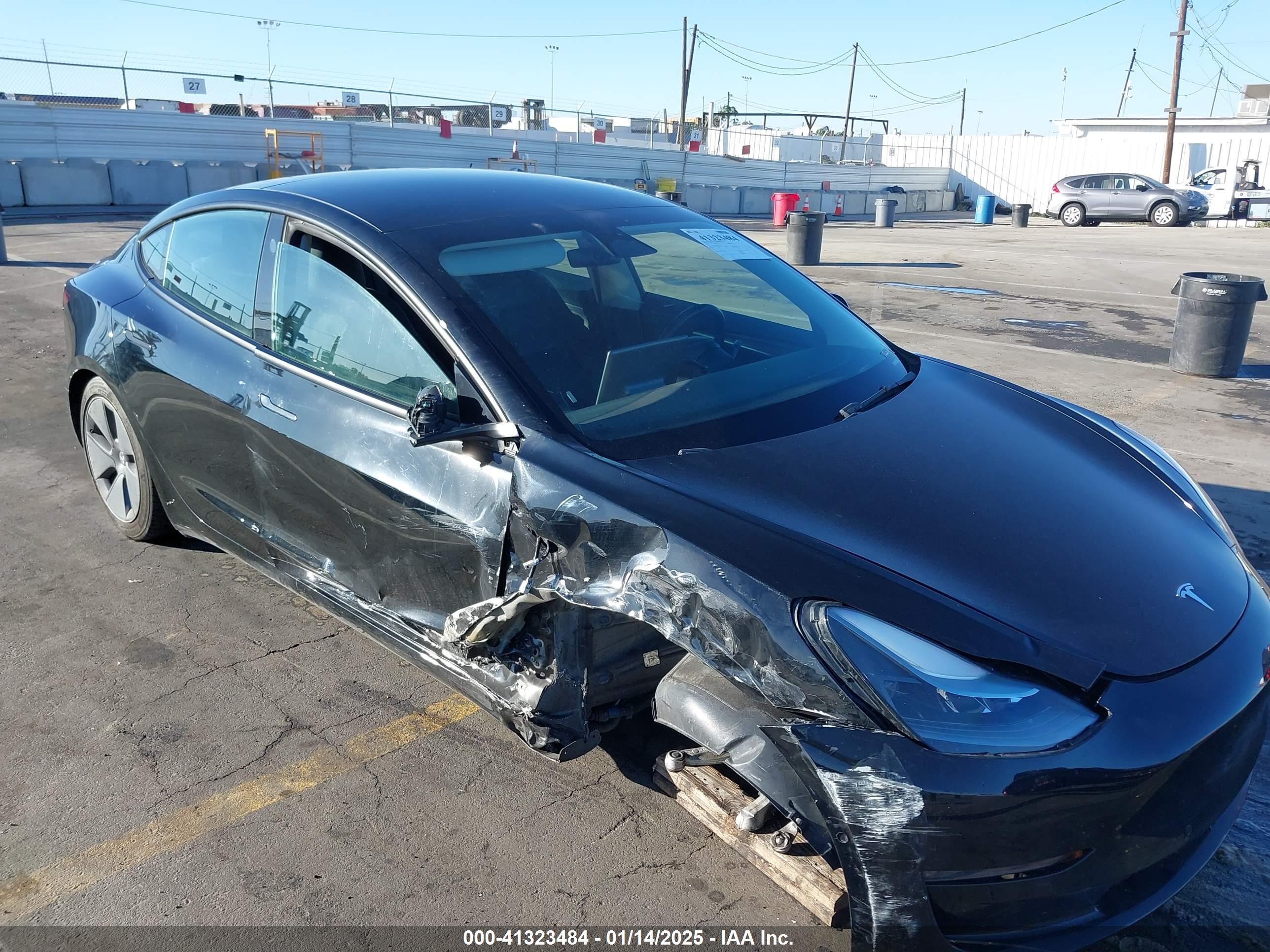 TESLA MODEL image 6