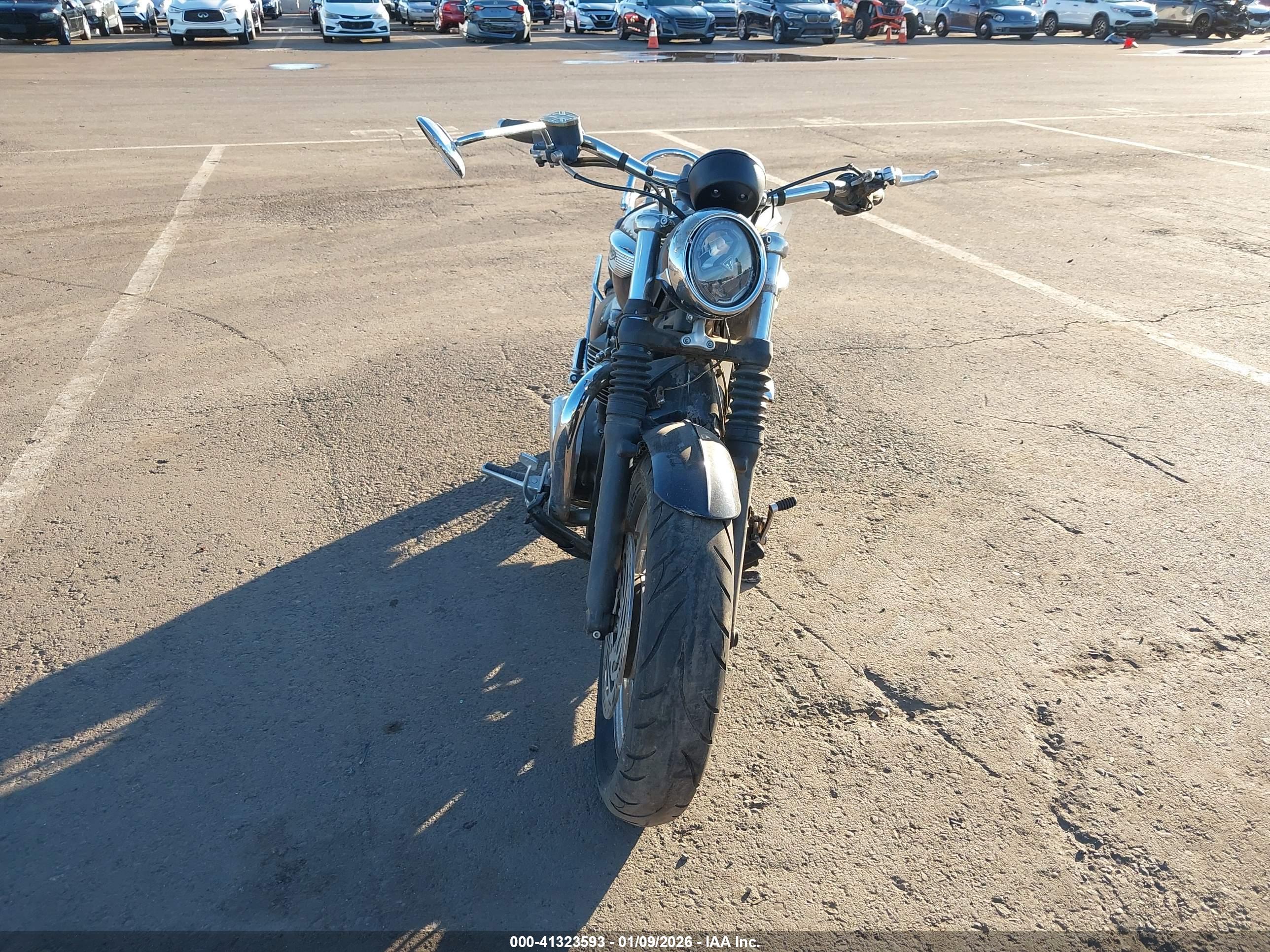 TRIUMPH MOTORCYCLE image 5