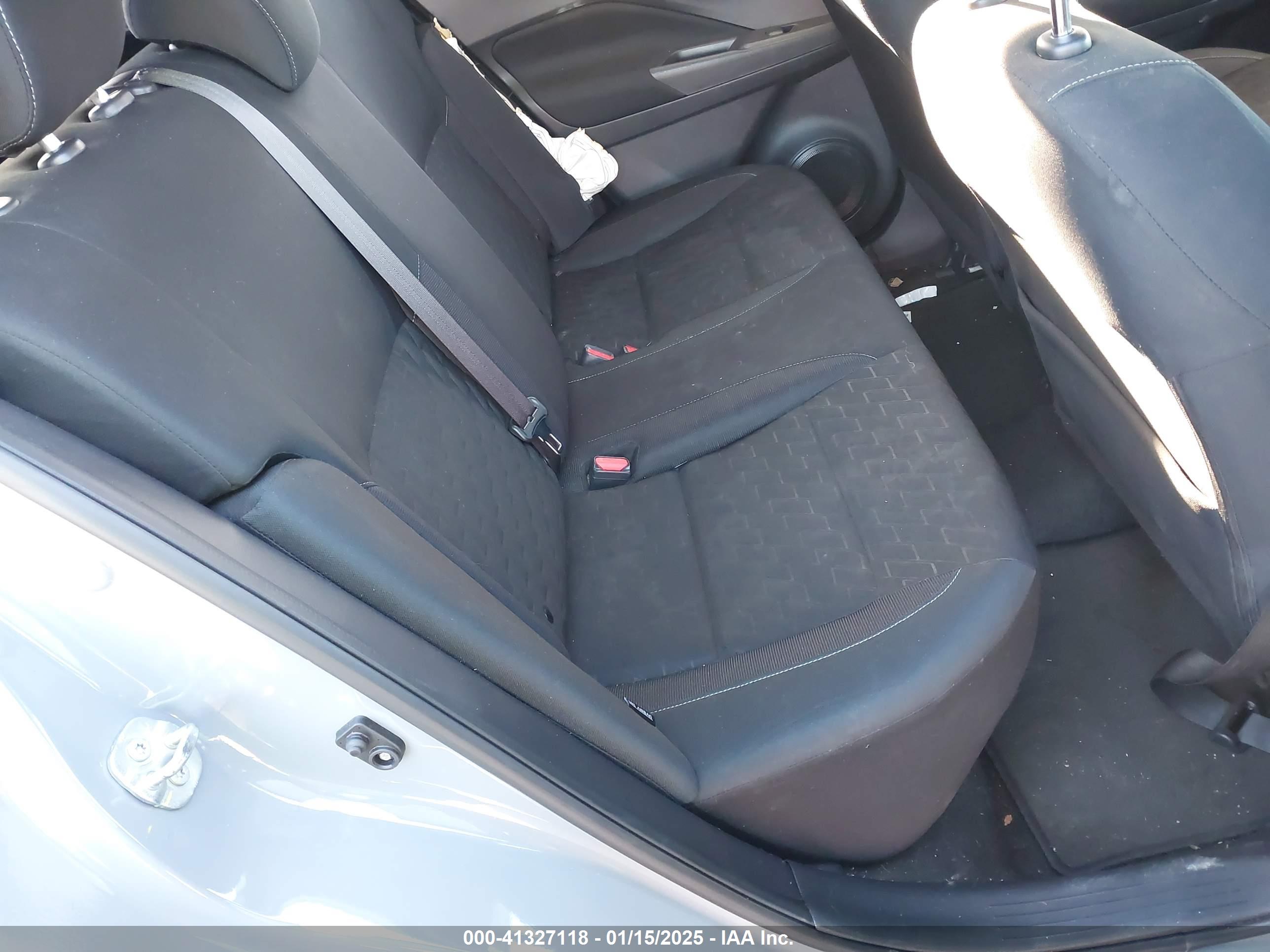 NISSAN KICKS image 8