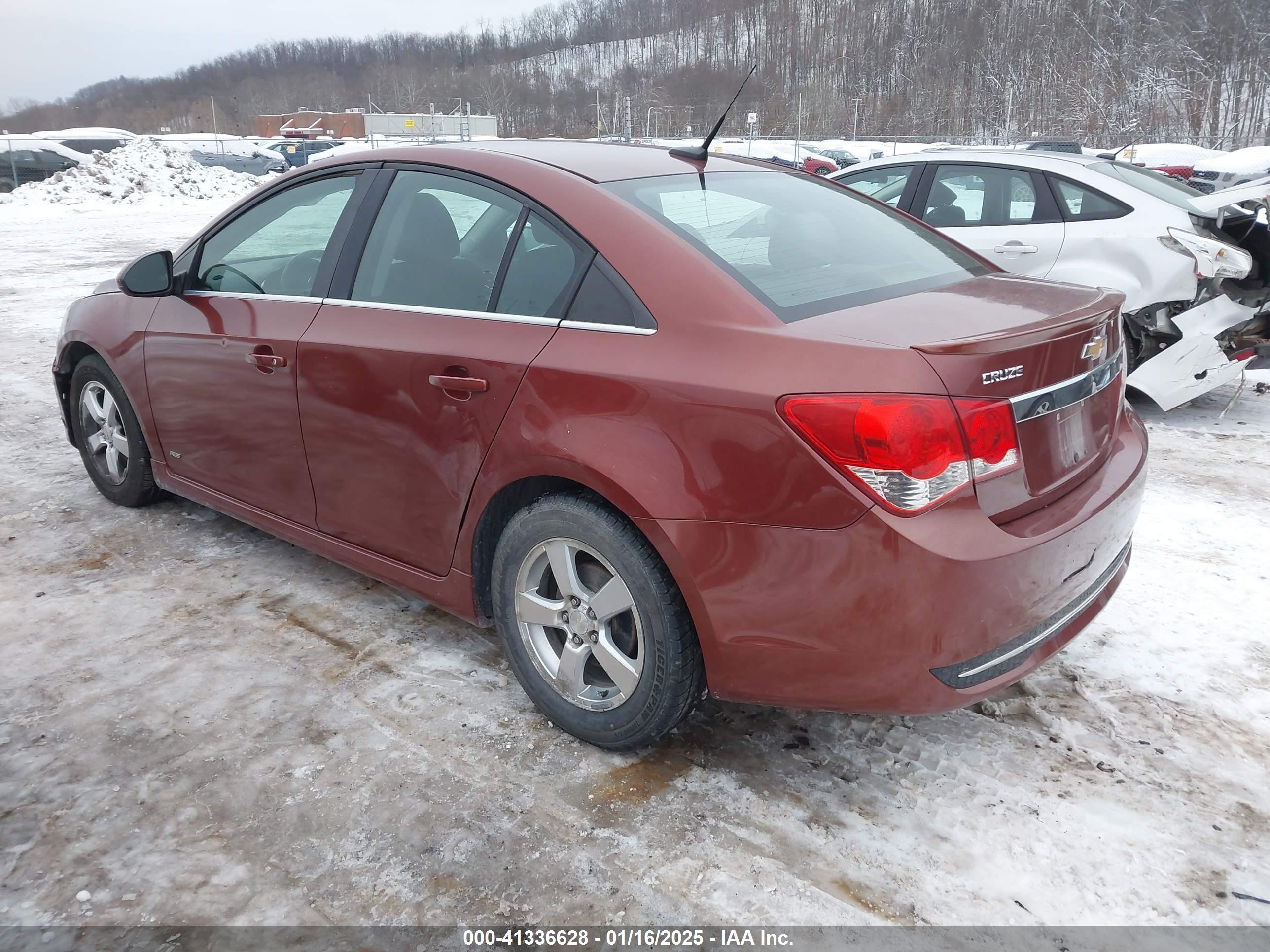 CHEVROLET CRUZE image 3