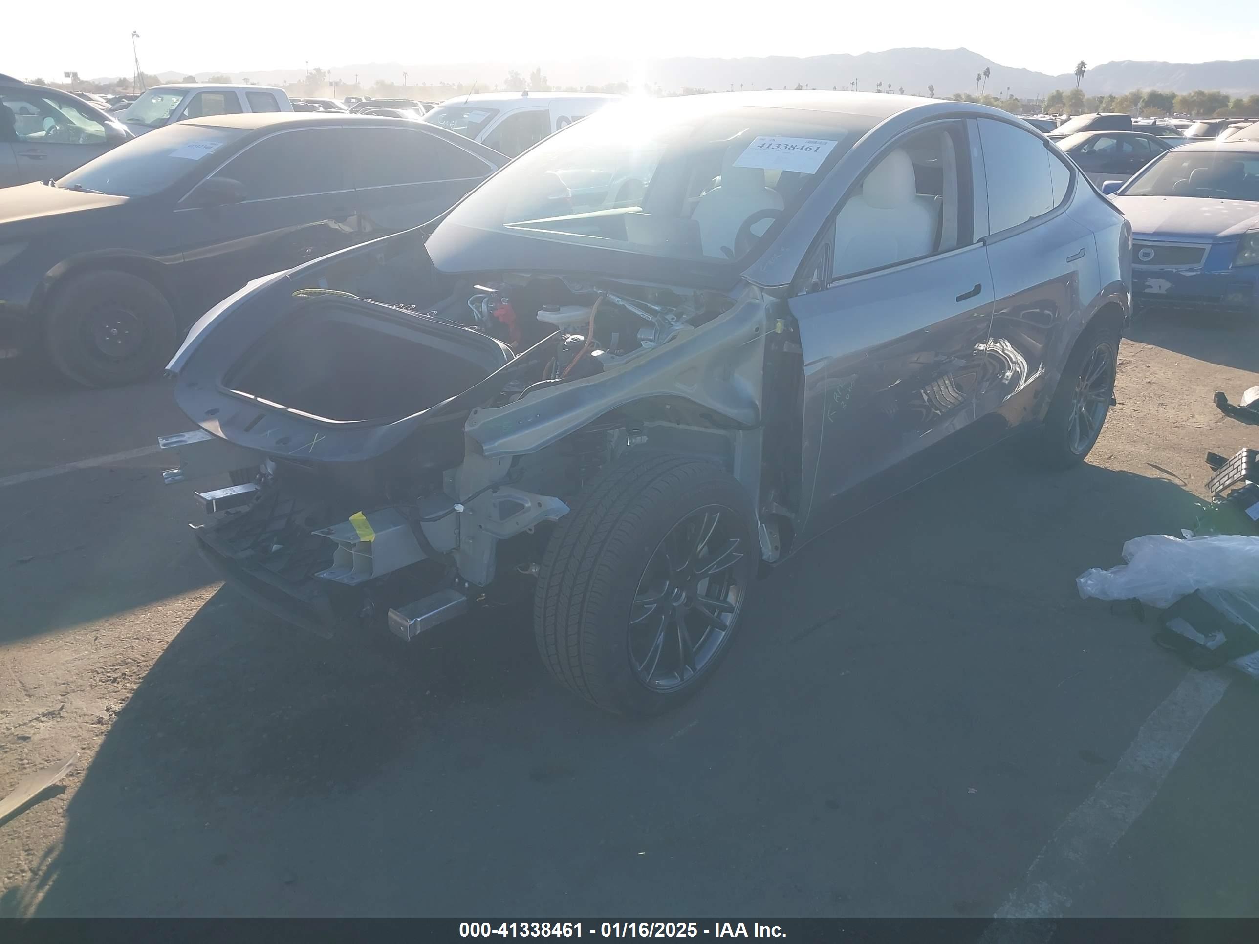 TESLA MODEL image 2