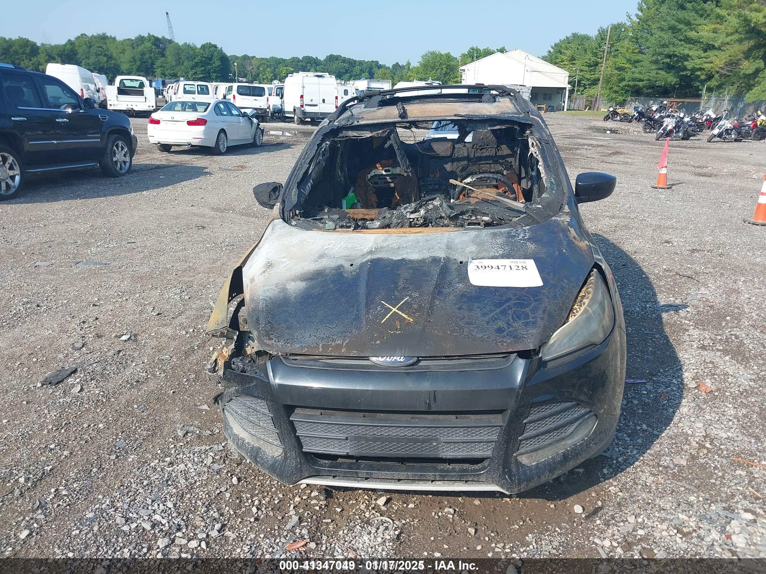 FORD ESCAPE image 6