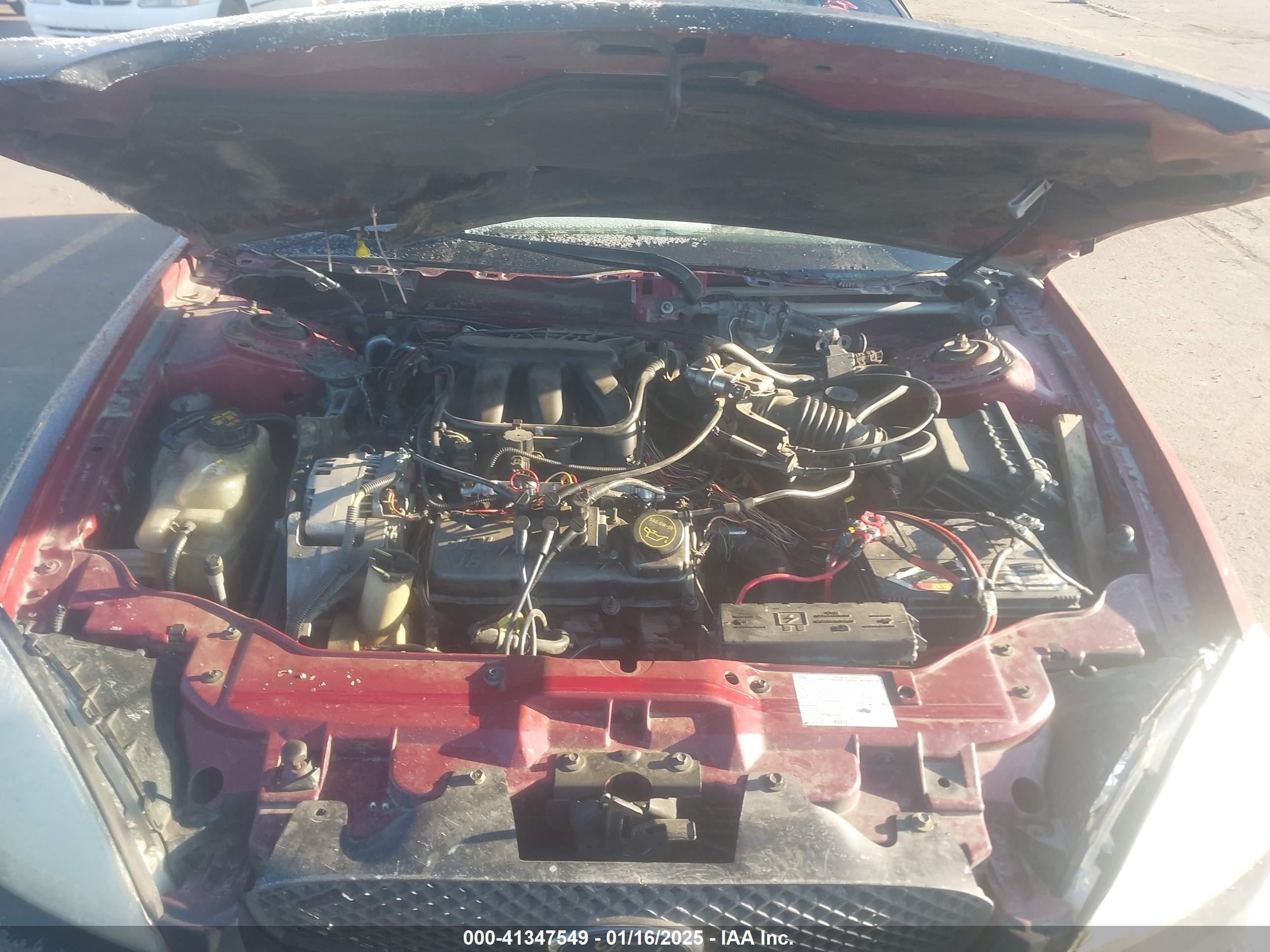 FORD TAURUS image 10