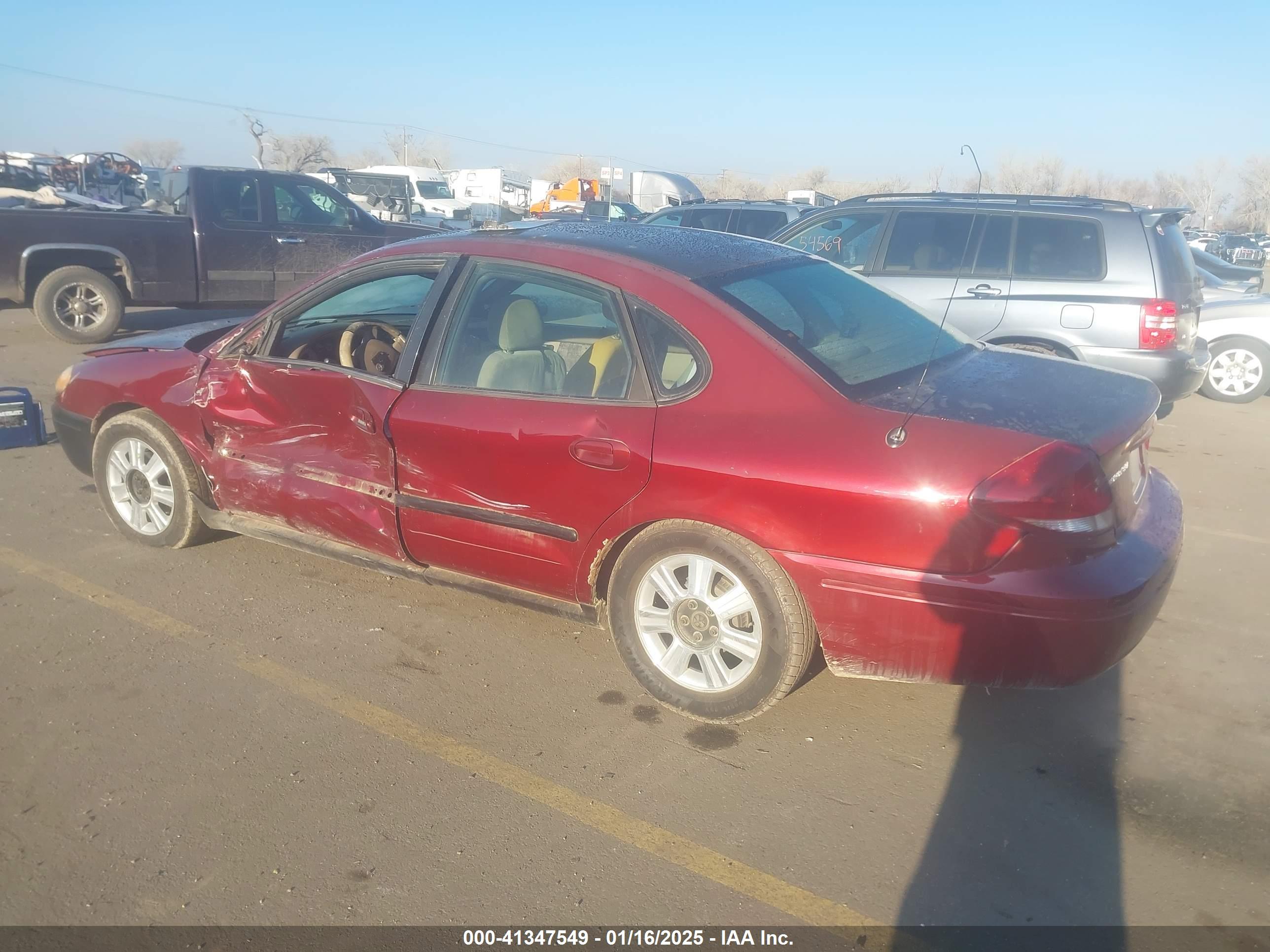 FORD TAURUS image 3