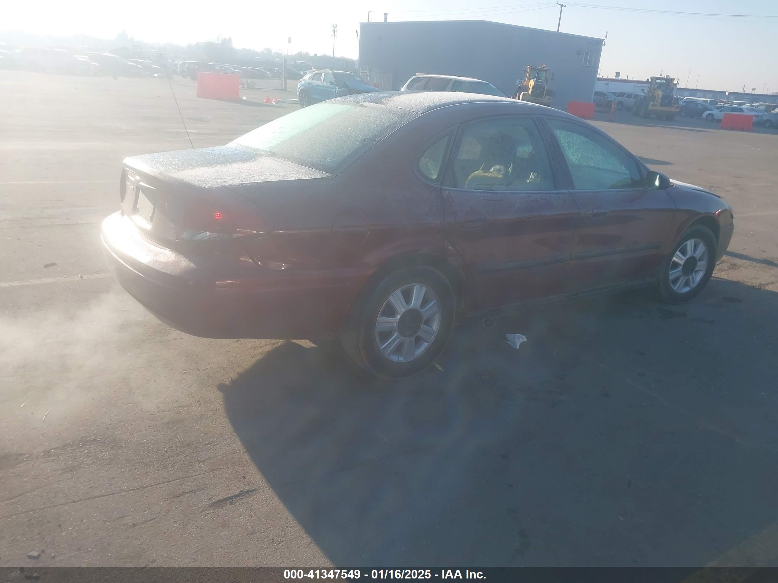 FORD TAURUS image 4