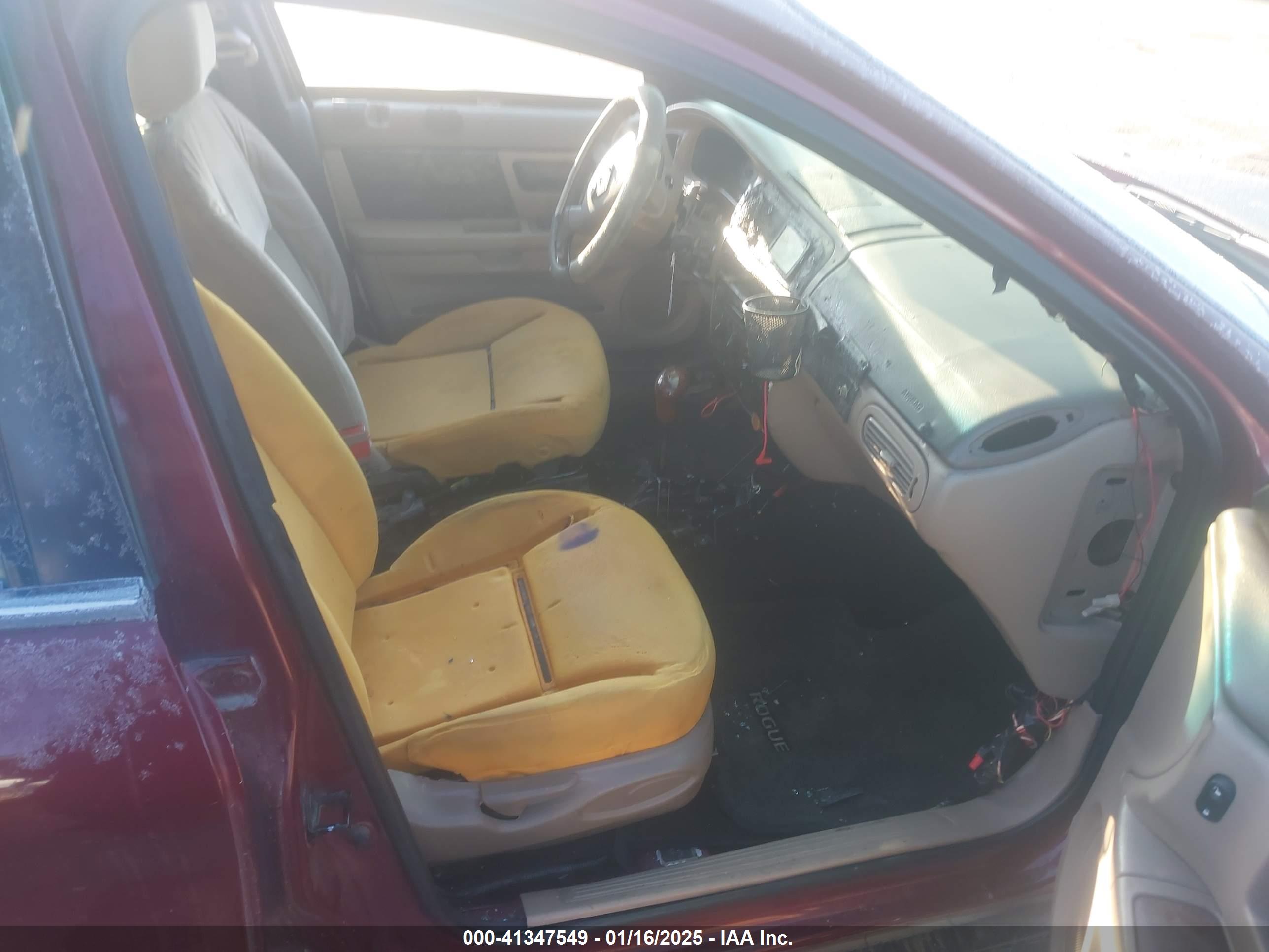 FORD TAURUS image 5