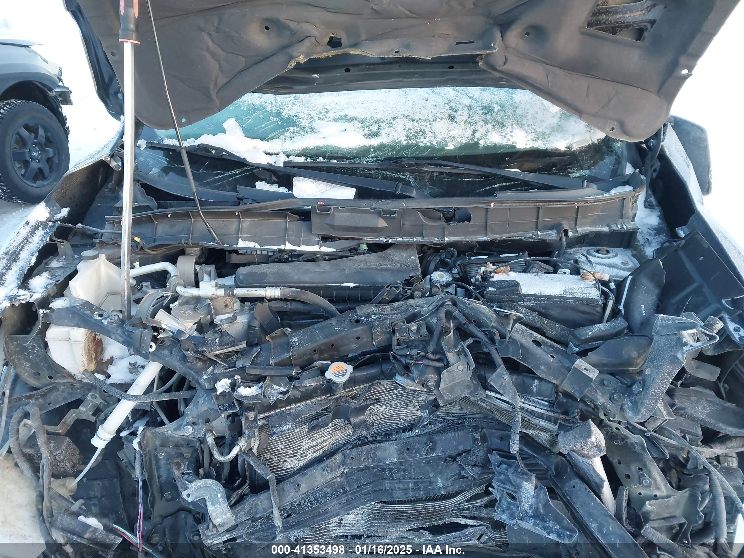 NISSAN ROGUE image 10