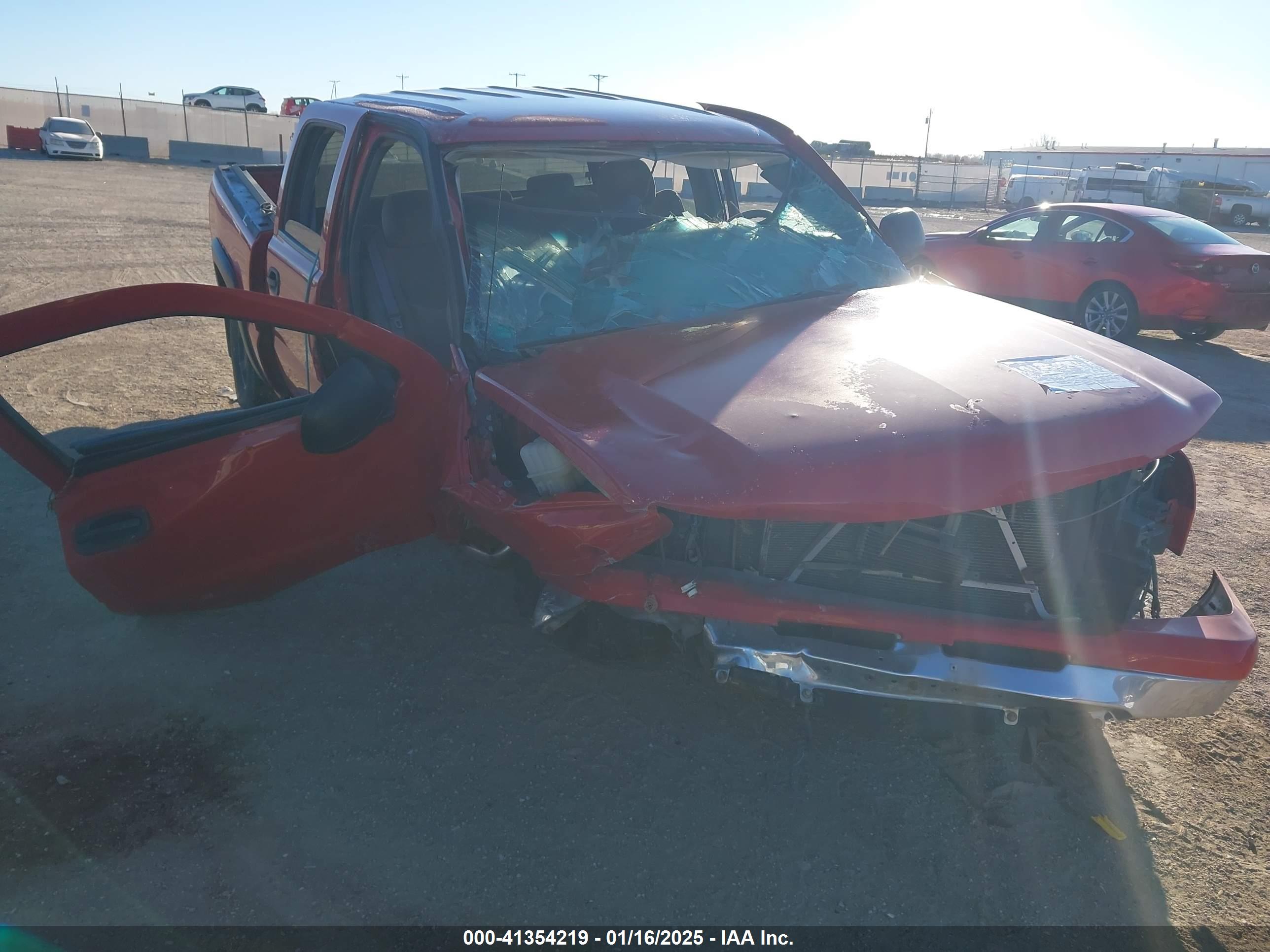 CHEVROLET SILVERADO image 6