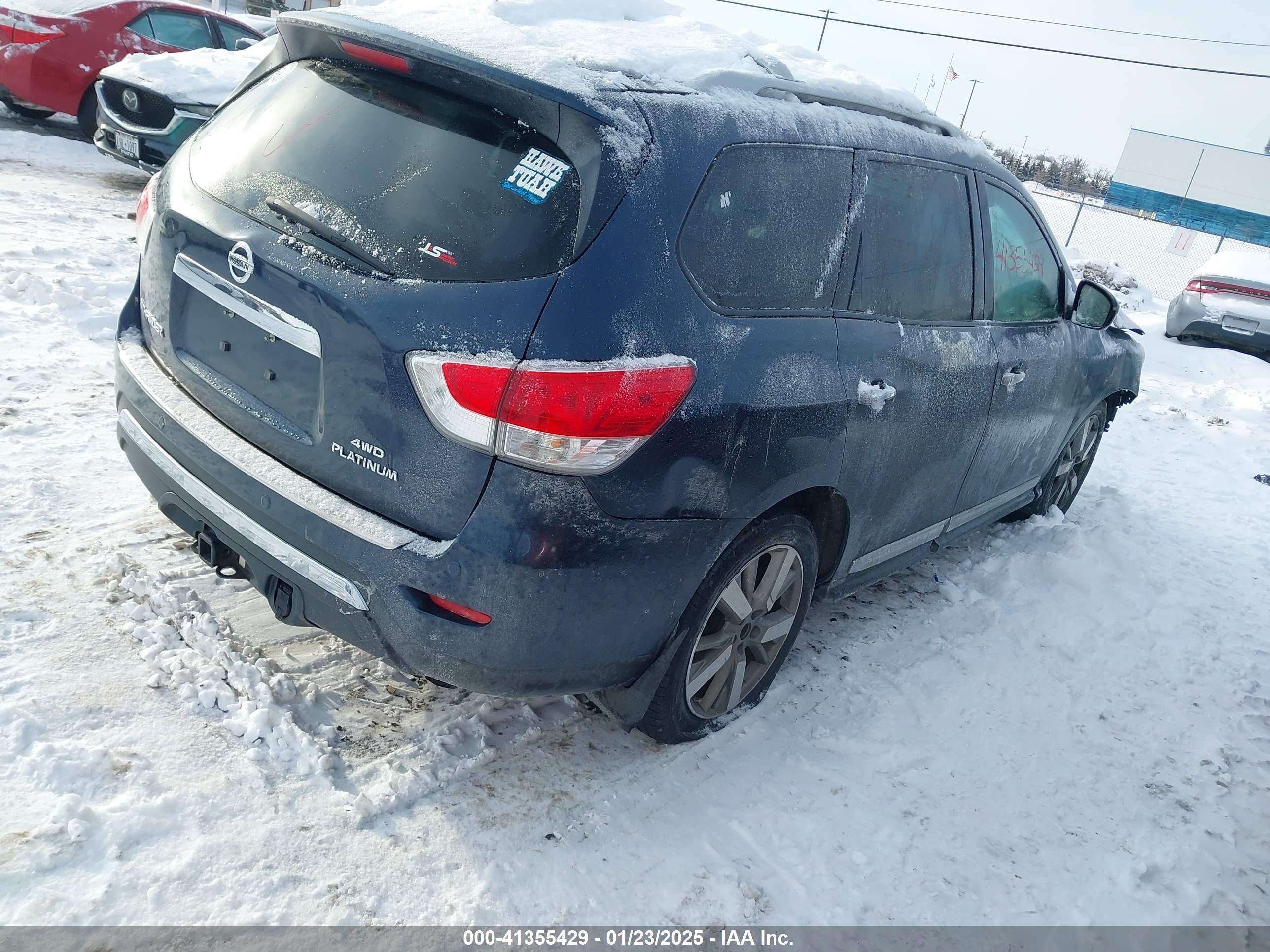 NISSAN PATHFINDER image 4
