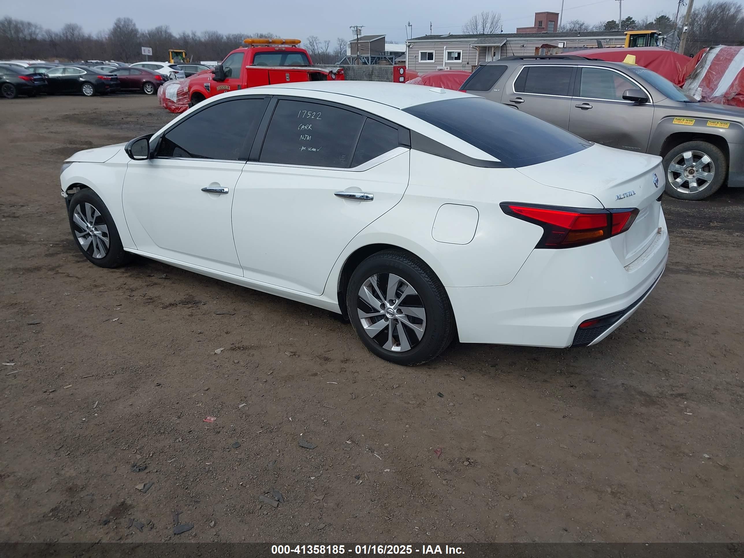 NISSAN ALTIMA image 3