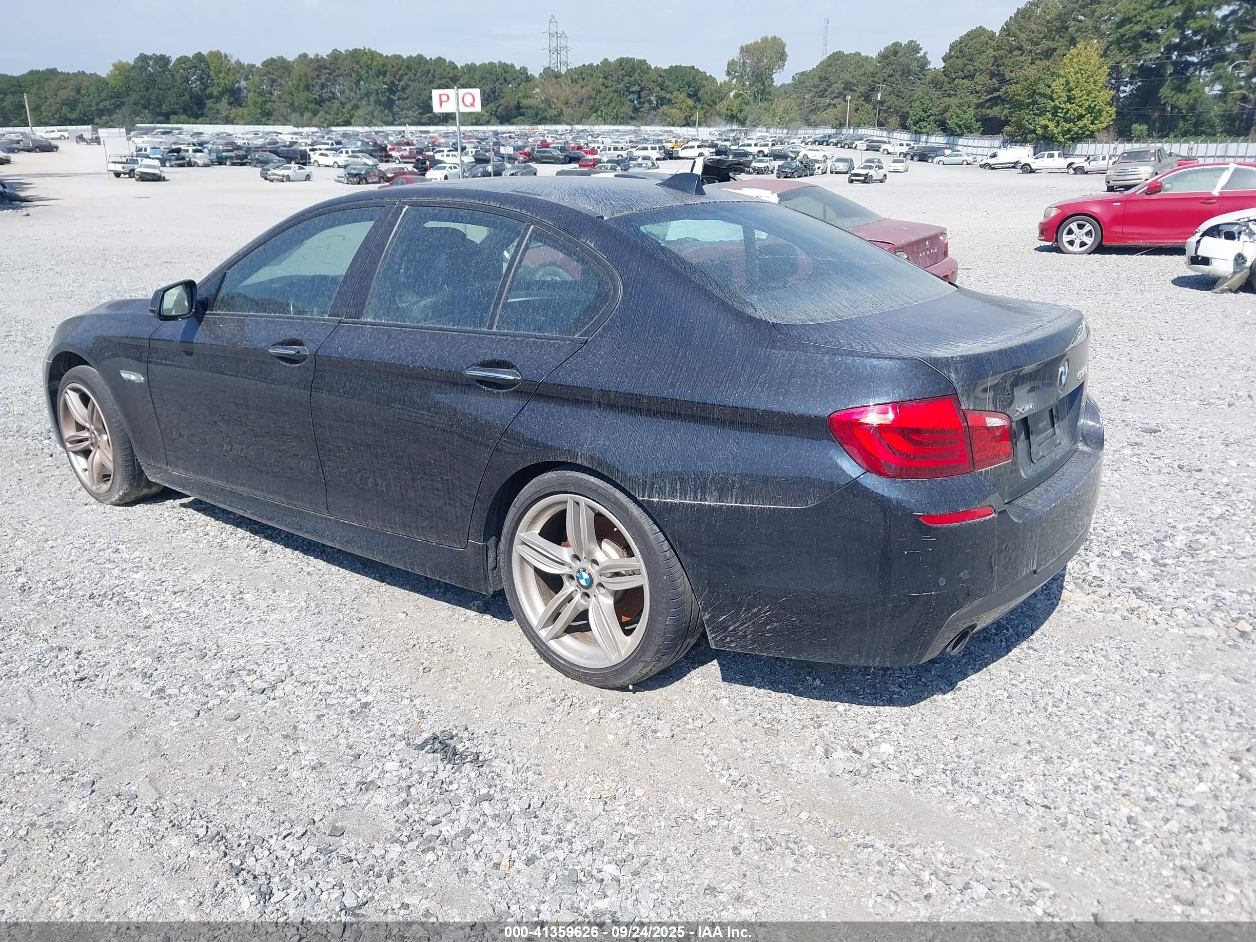 BMW 535I image 3