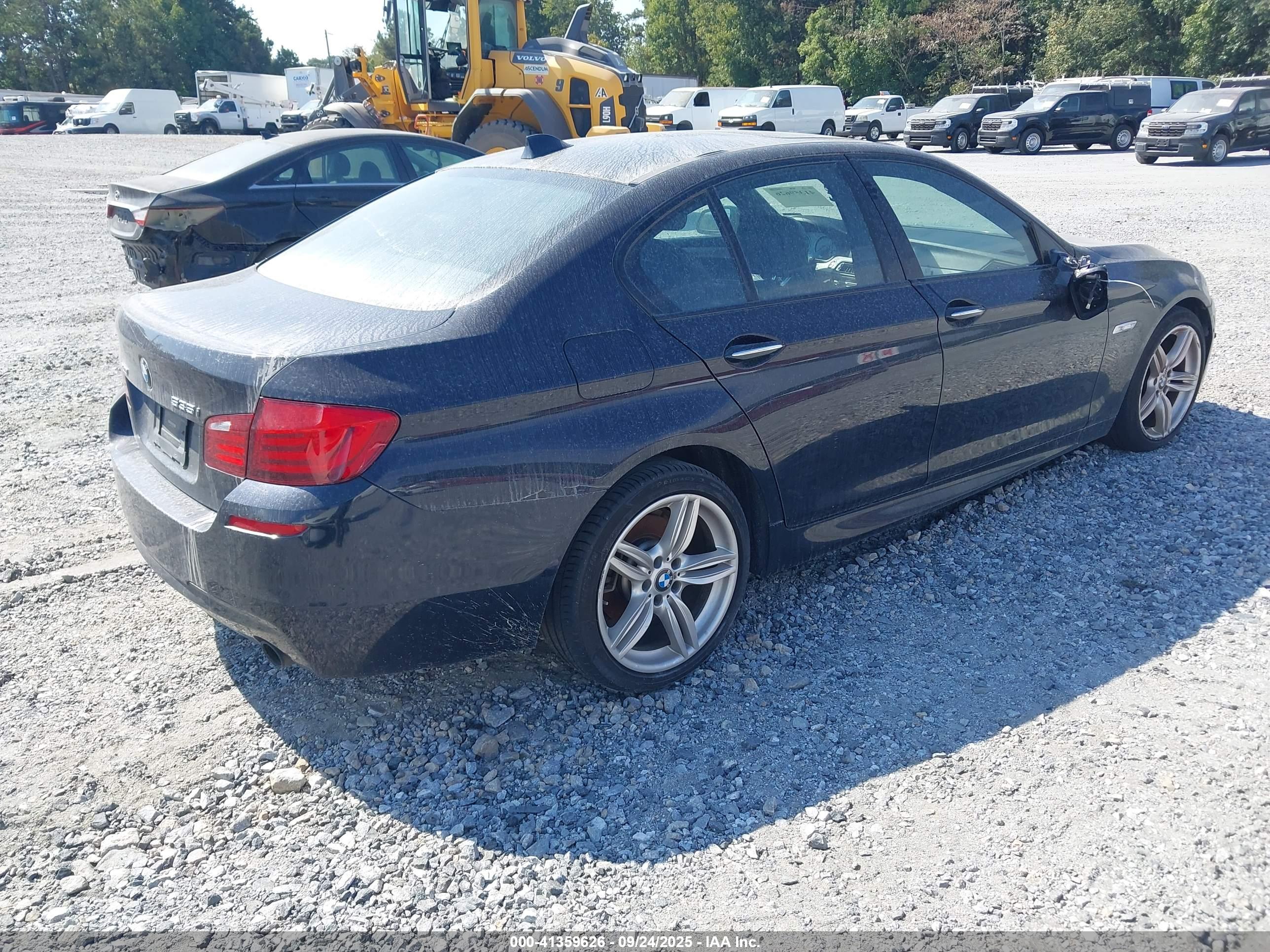 BMW 535I image 4