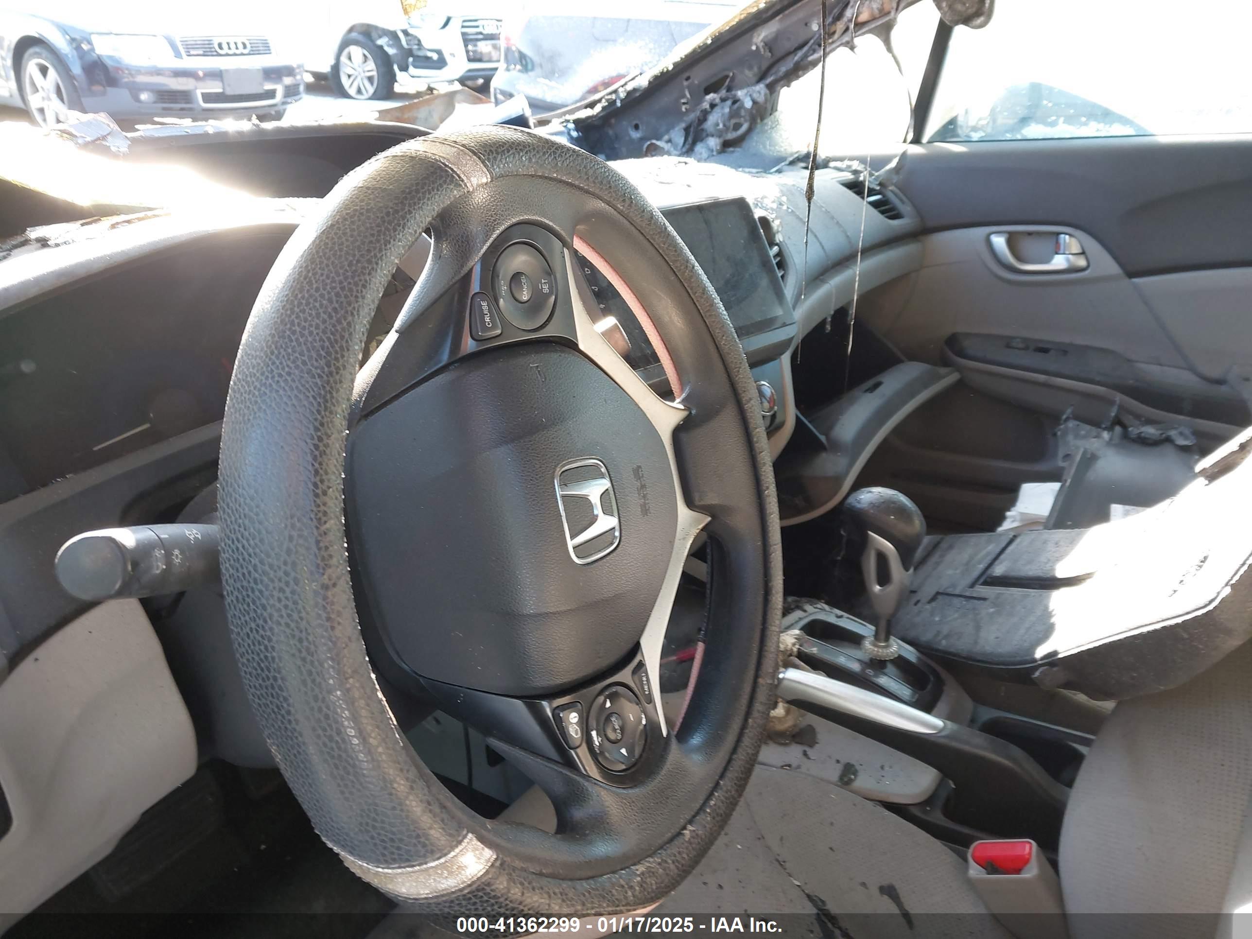 HONDA CIVIC image 5
