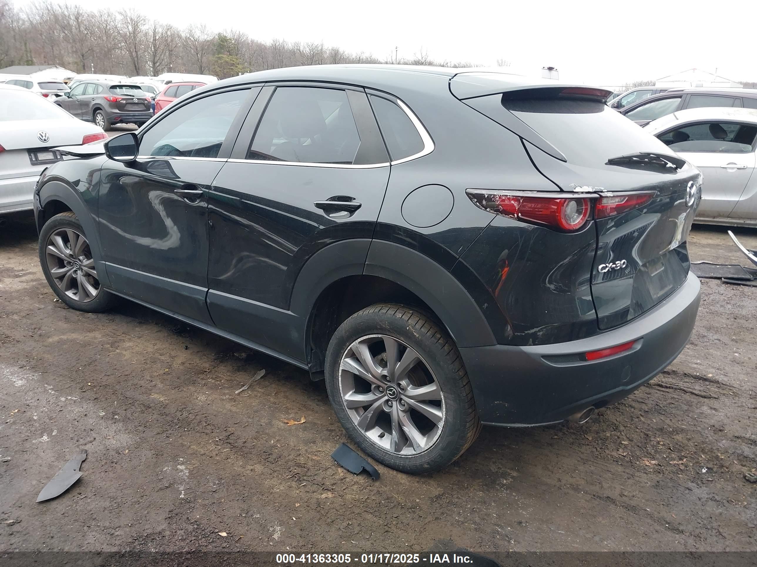MAZDA CX-30 image 3