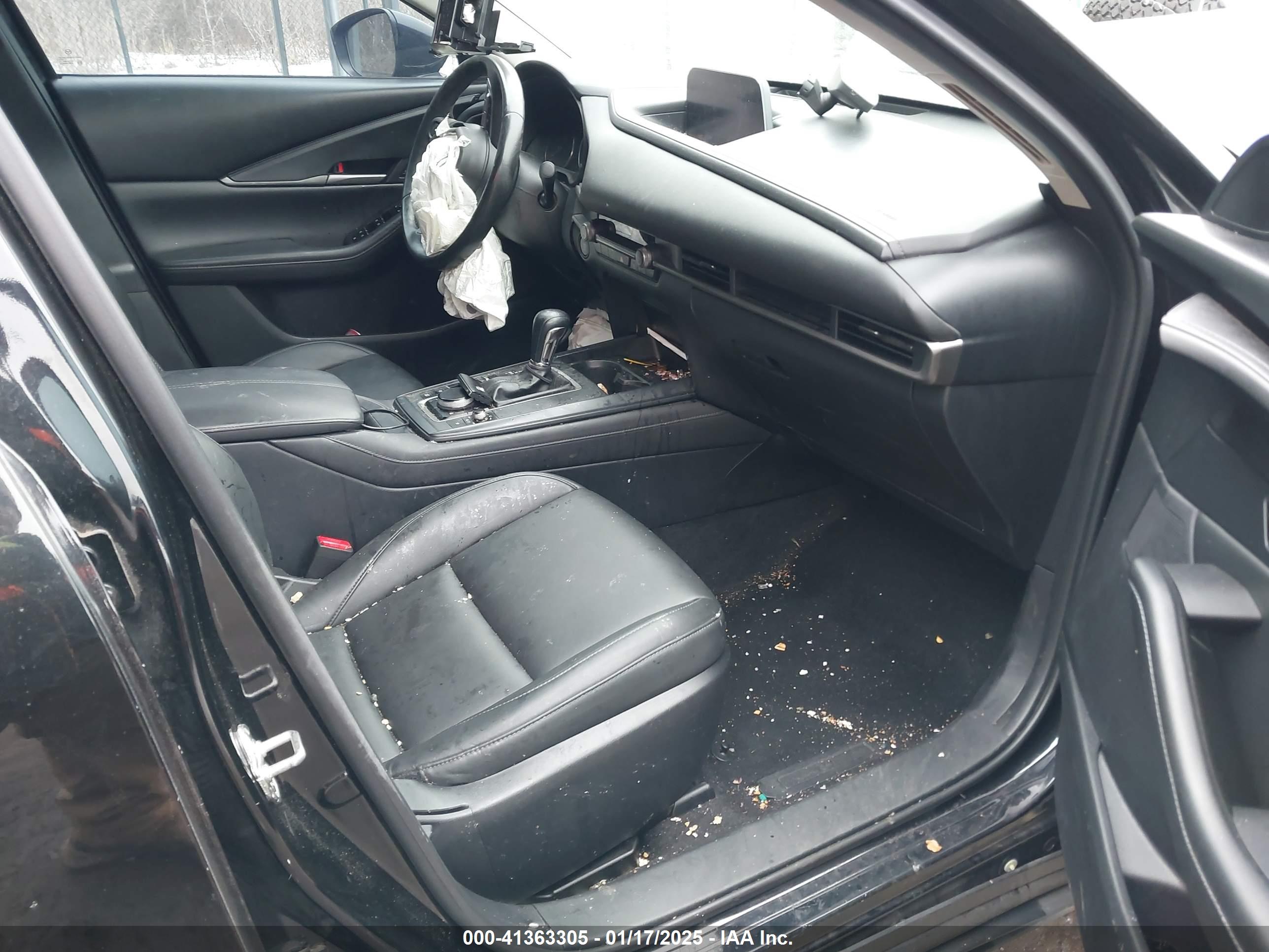 MAZDA CX-30 image 5