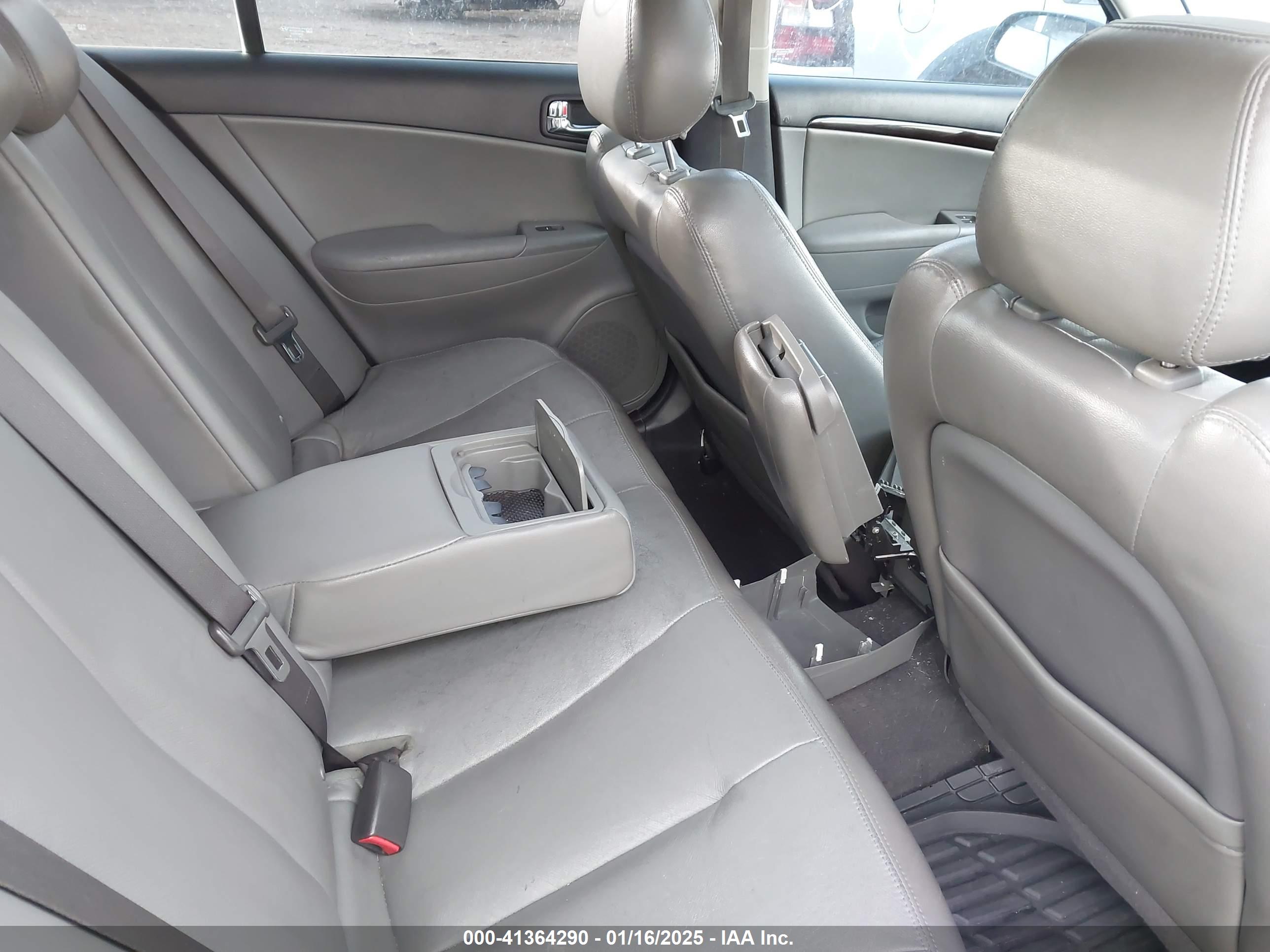 HYUNDAI SONATA image 8