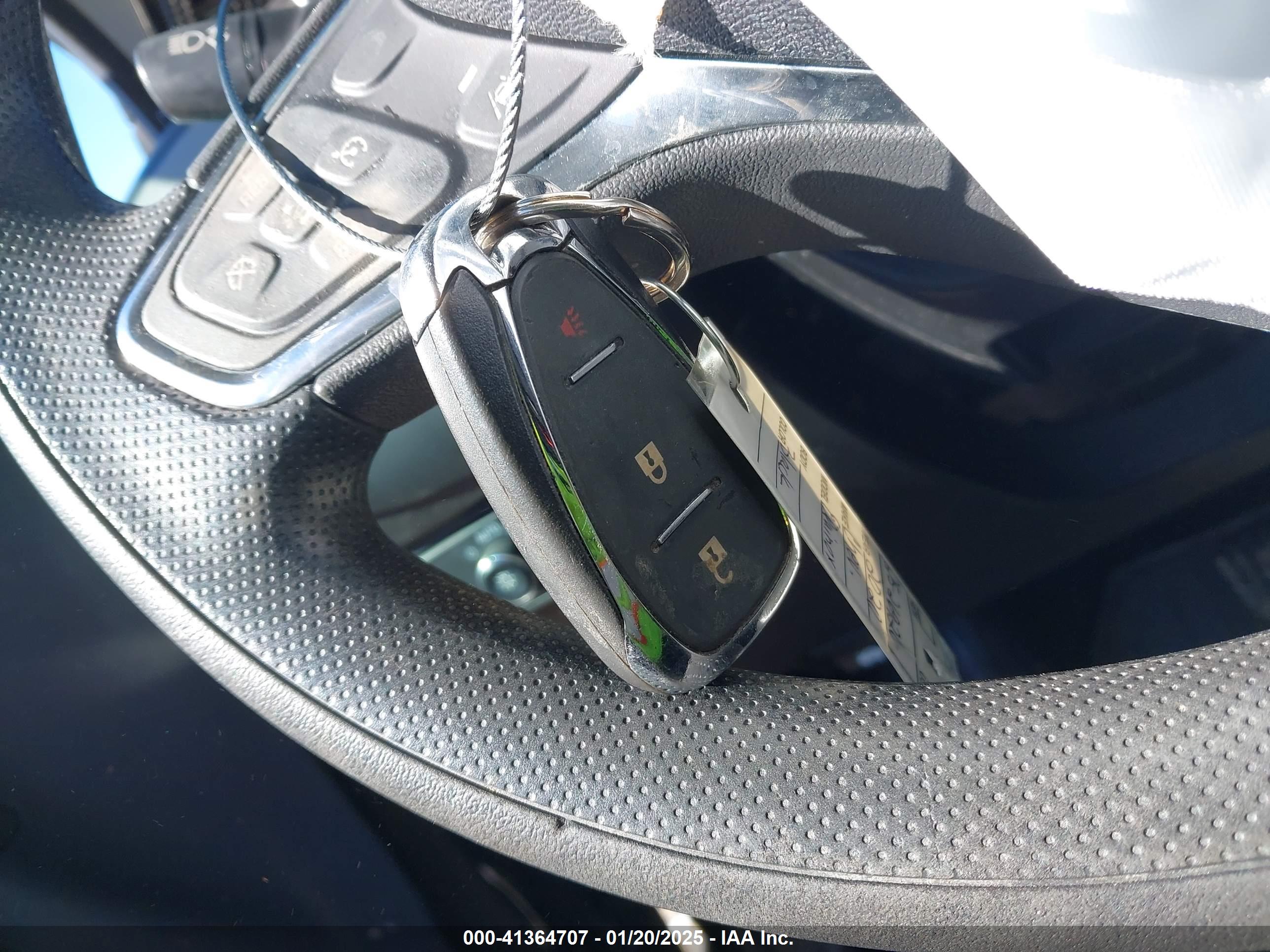 CHEVROLET EQUINOX image 11