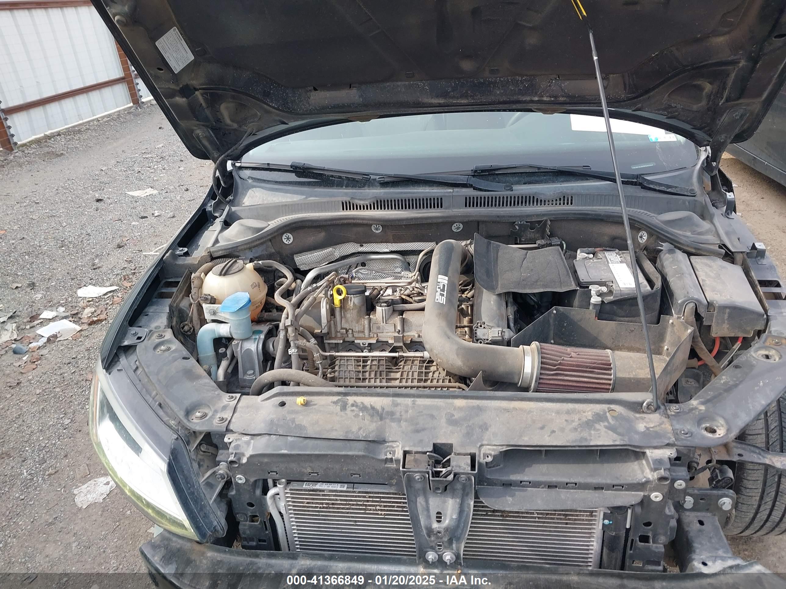 VOLKSWAGEN JETTA image 10