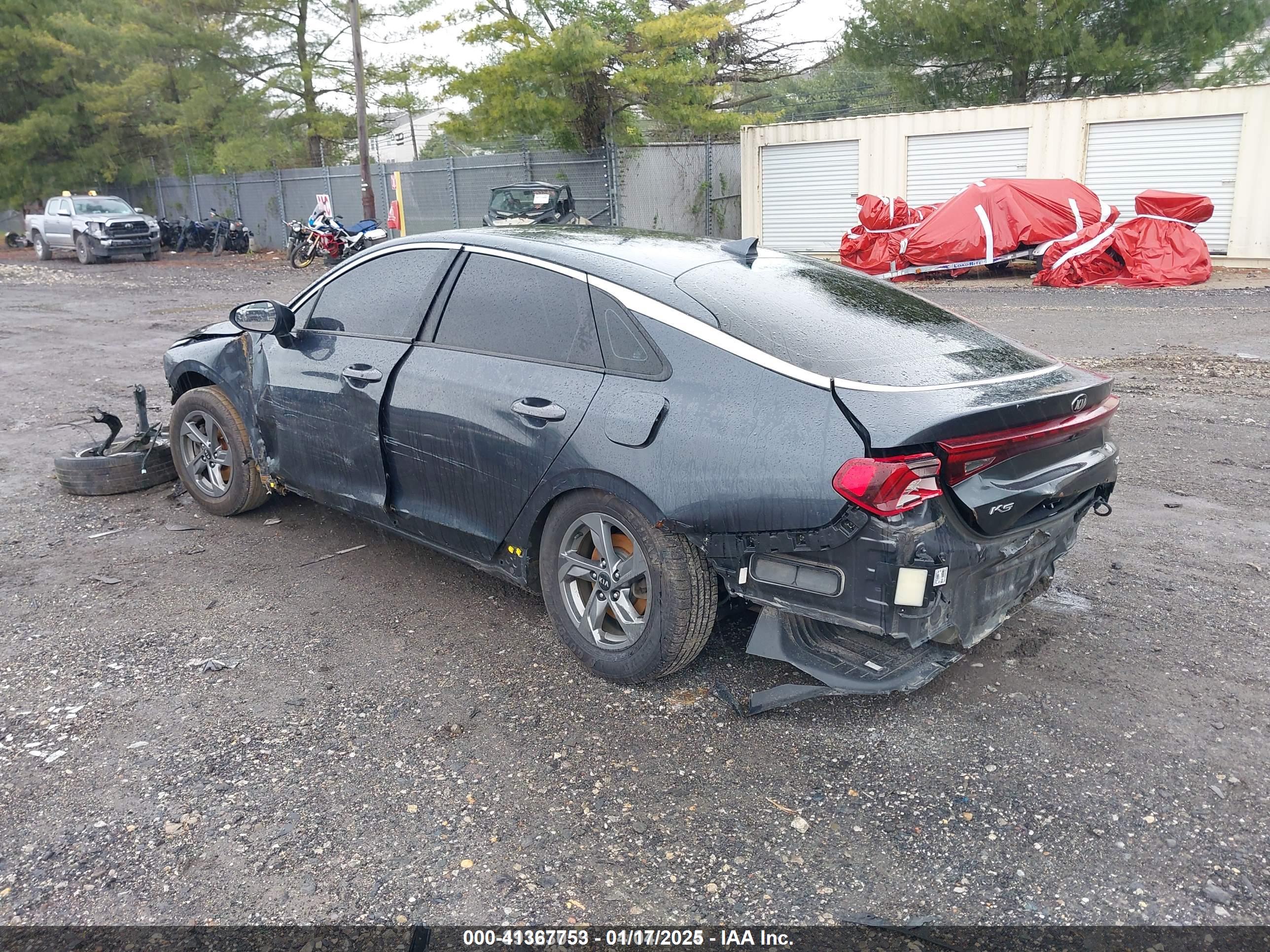 KIA K5 image 3
