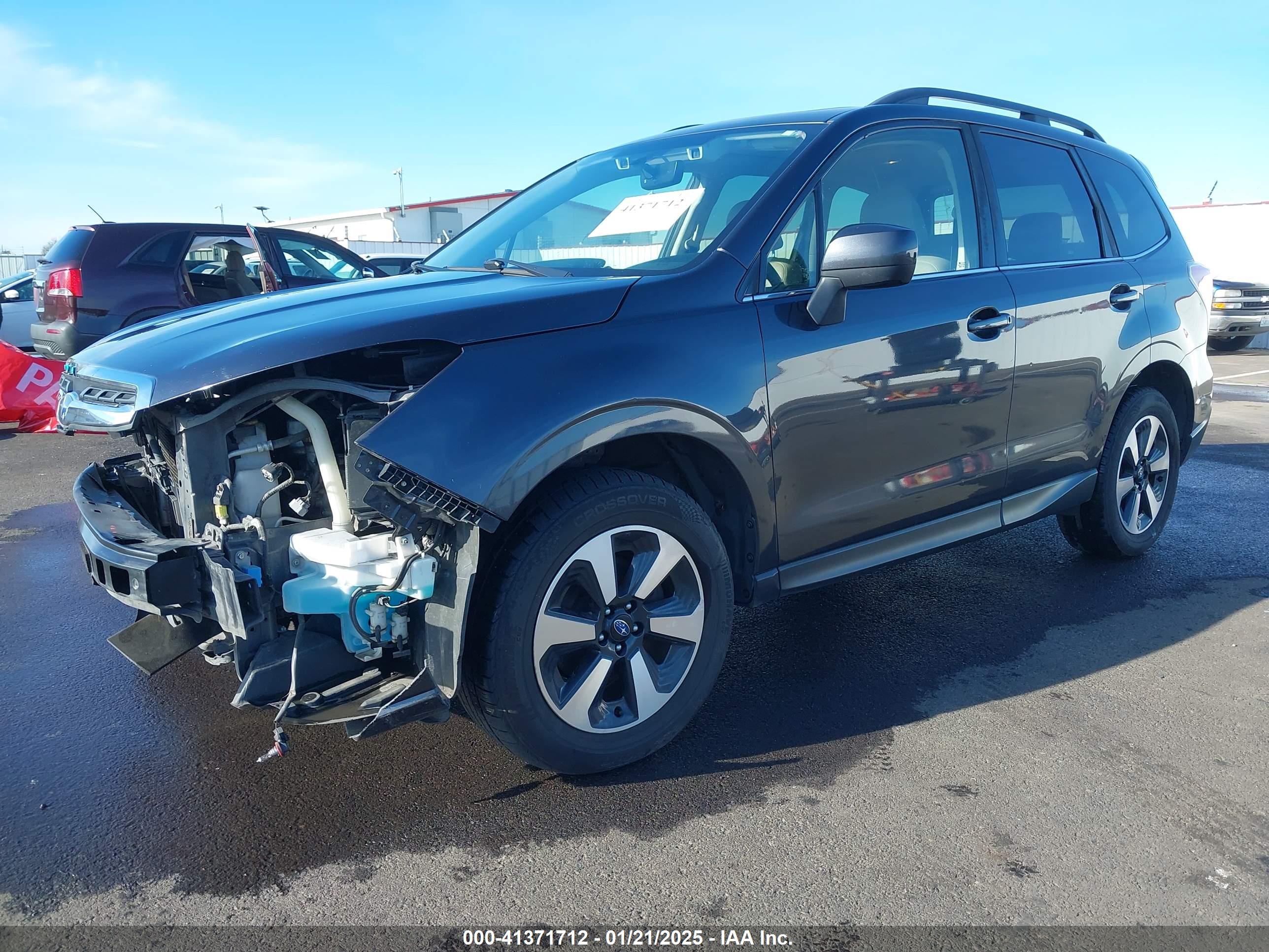 SUBARU FORESTER image 2