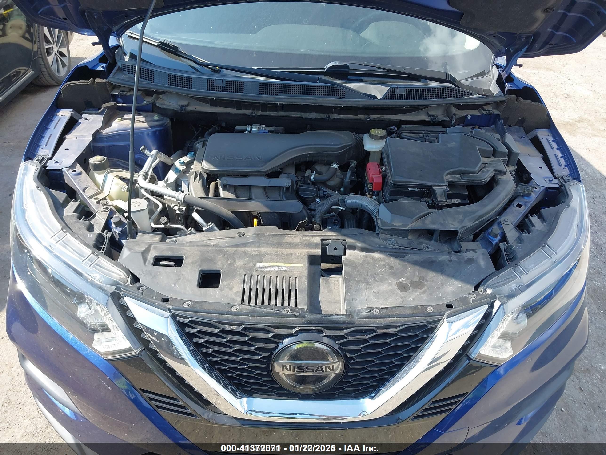NISSAN ROGUE image 10
