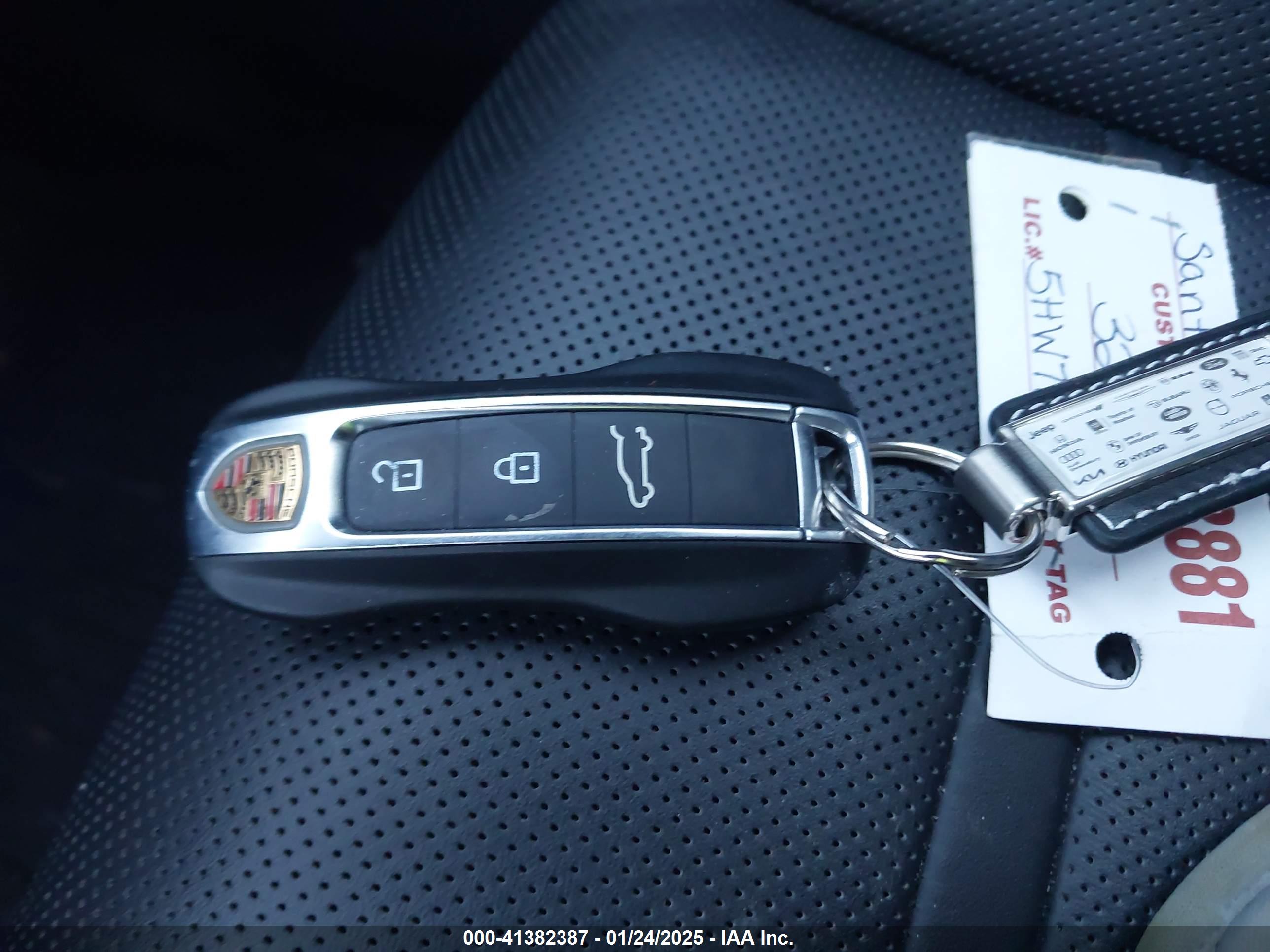 PORSCHE CAYENNE image 11