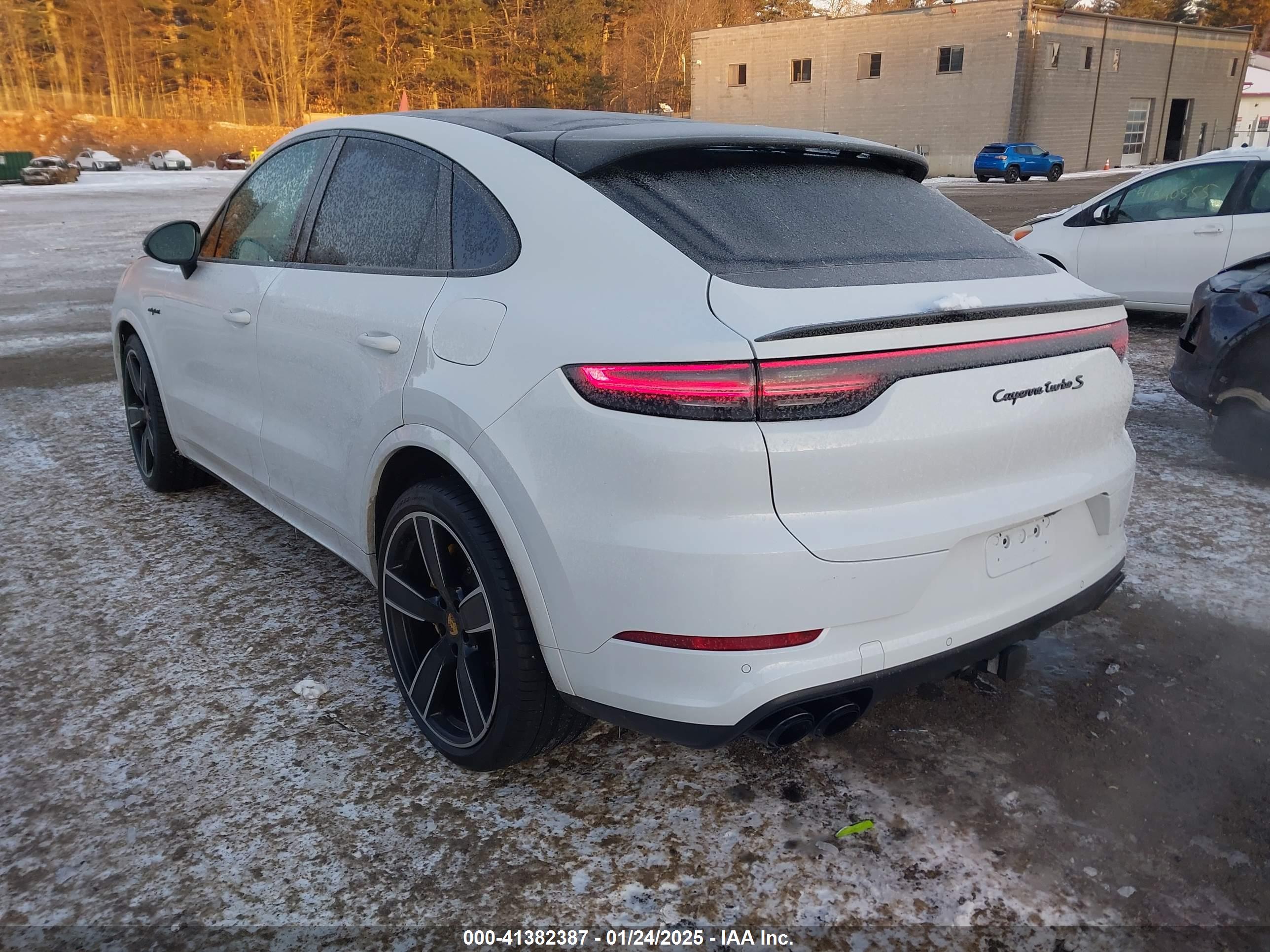 PORSCHE CAYENNE image 3