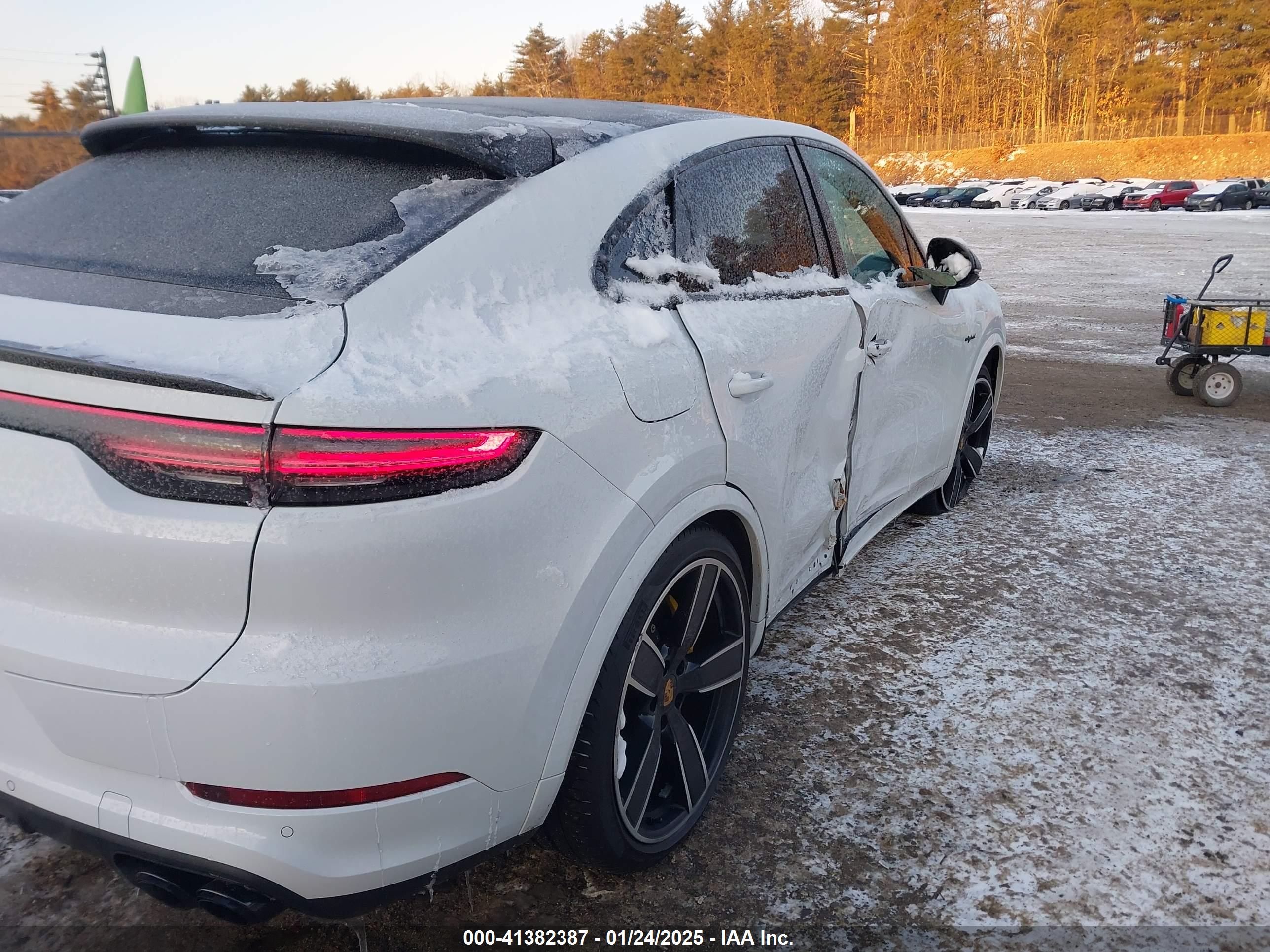 PORSCHE CAYENNE image 6