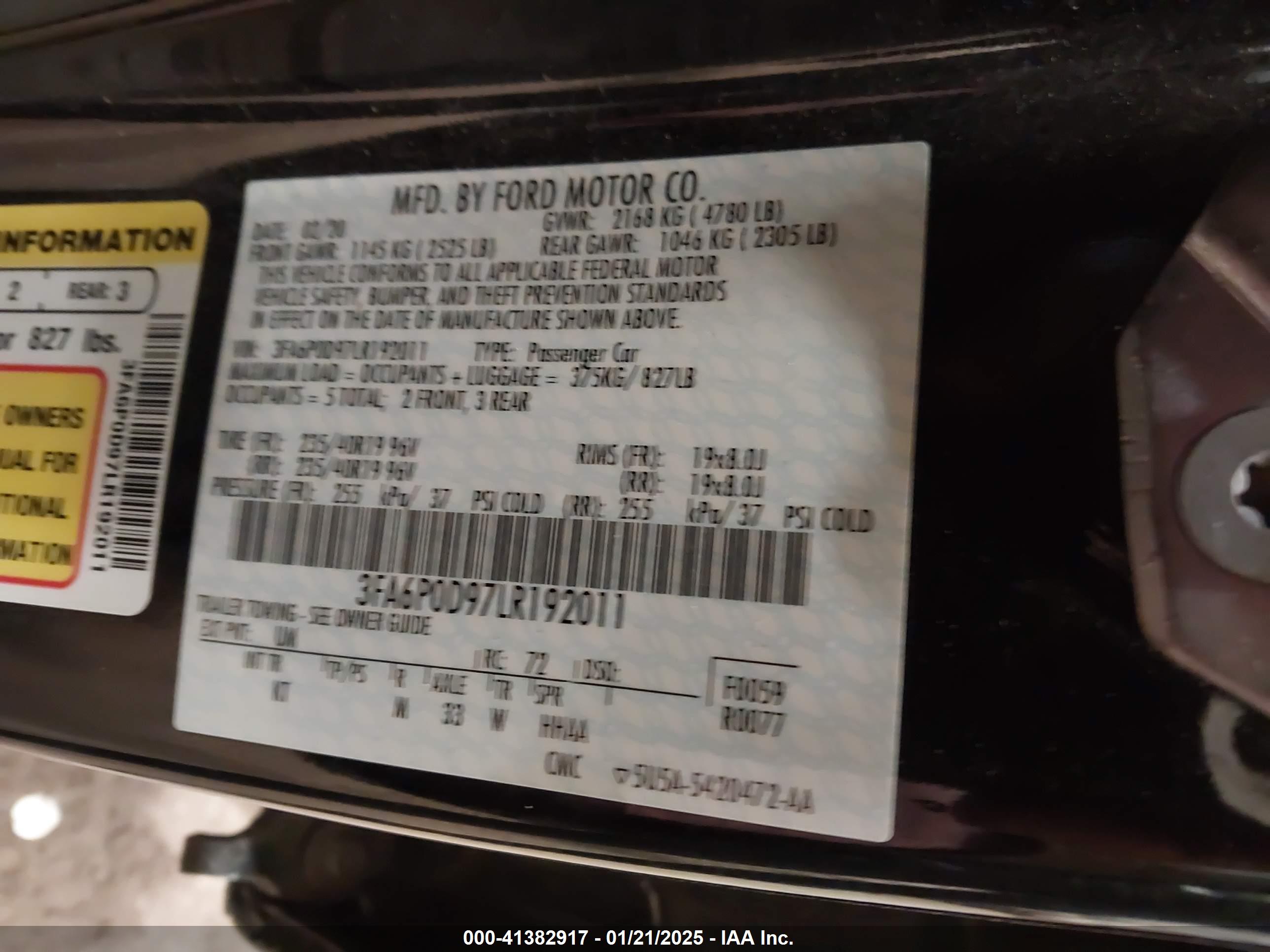 FORD FUSION image 9