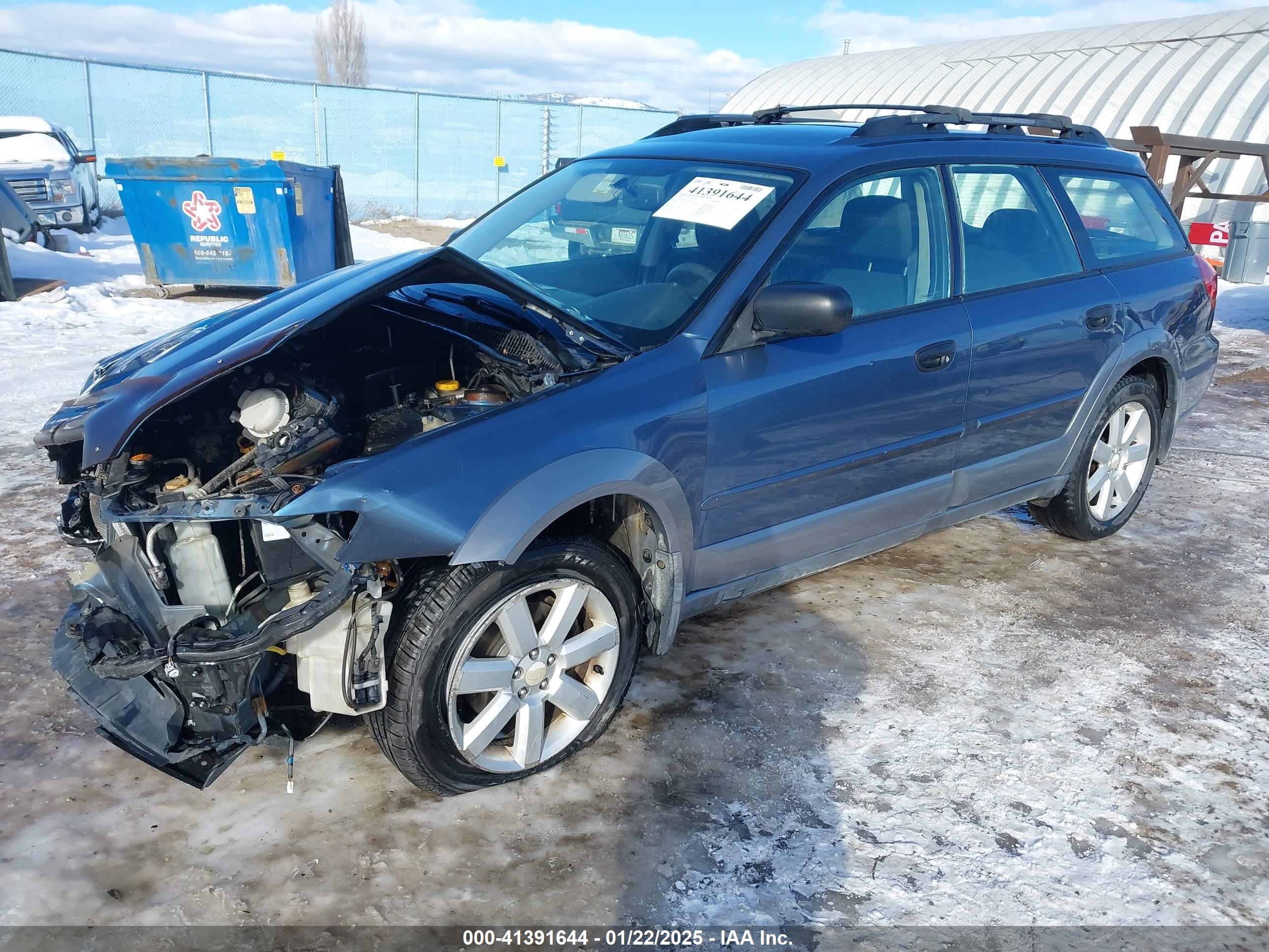 SUBARU OUTBACK image 2