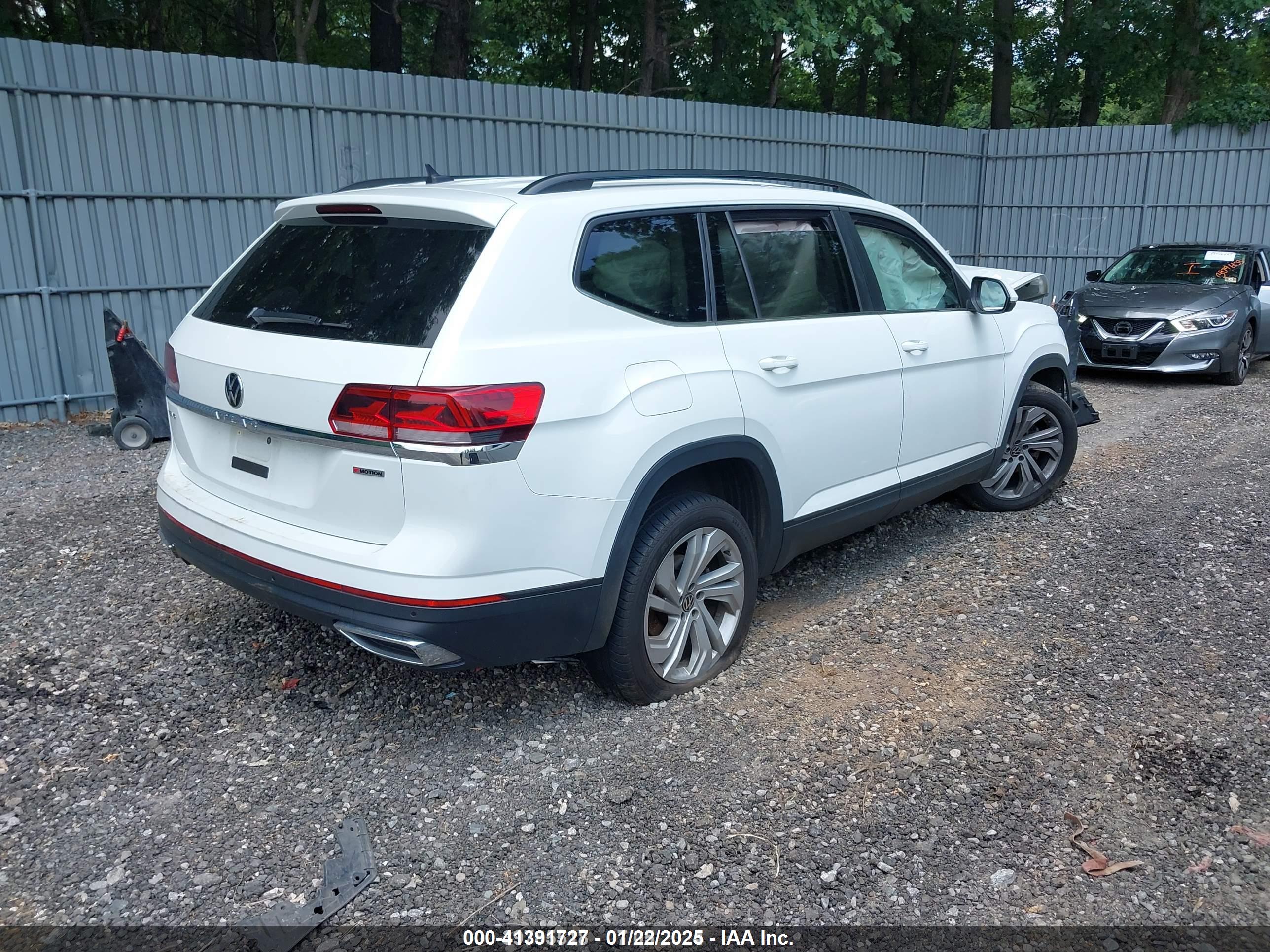 VOLKSWAGEN ATLAS image 4