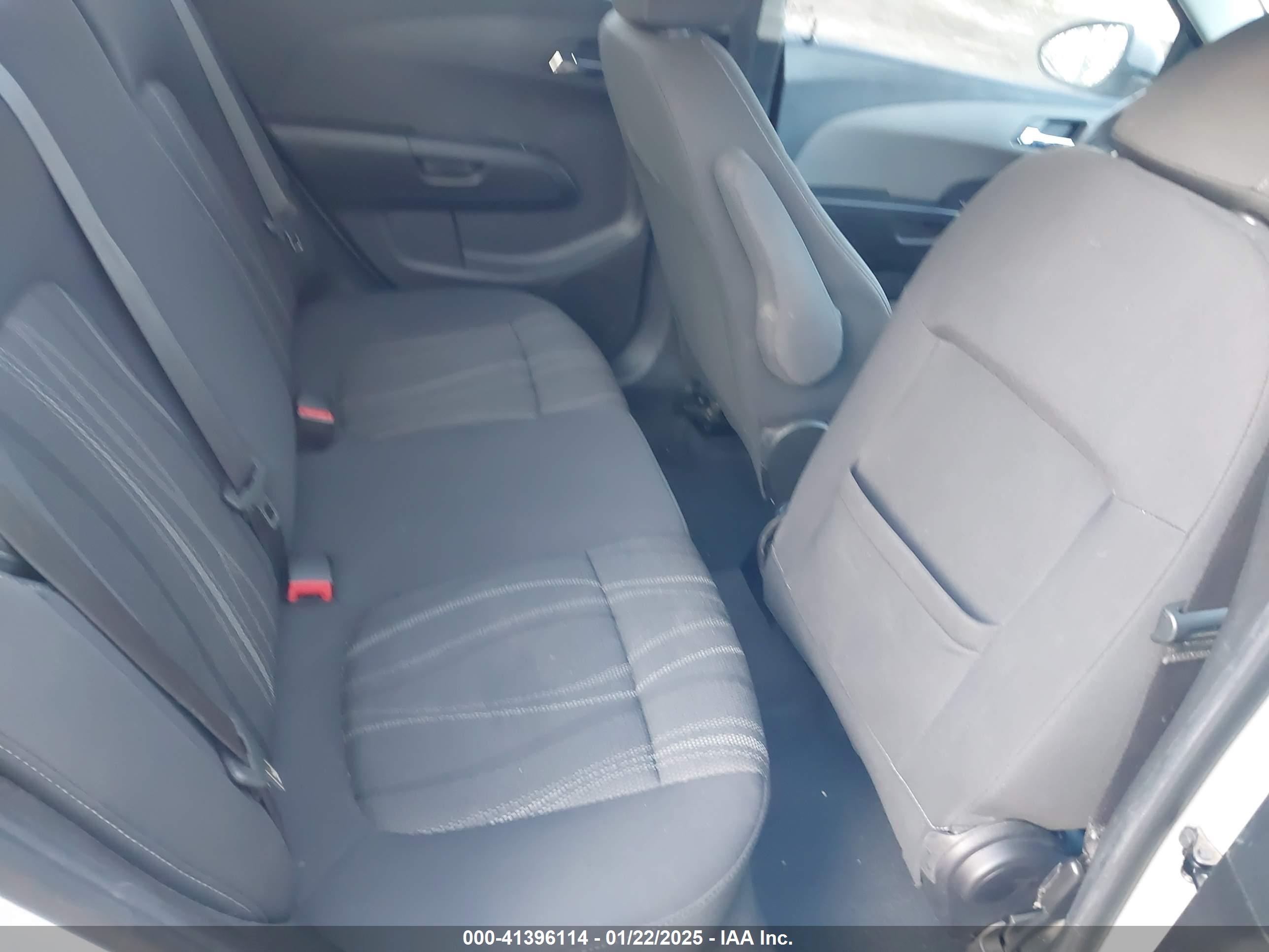 CHEVROLET SONIC image 8