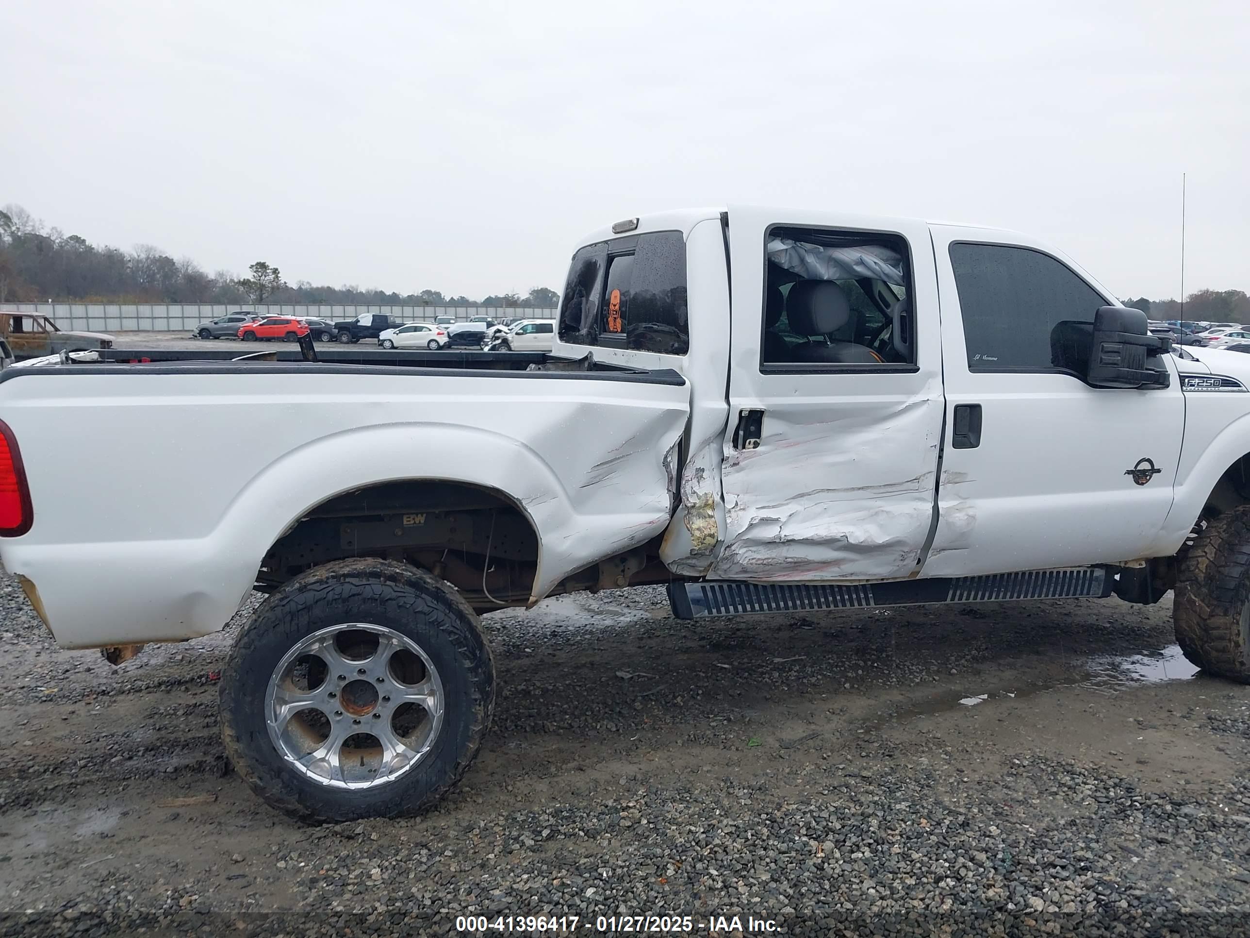 FORD F-250 image 6