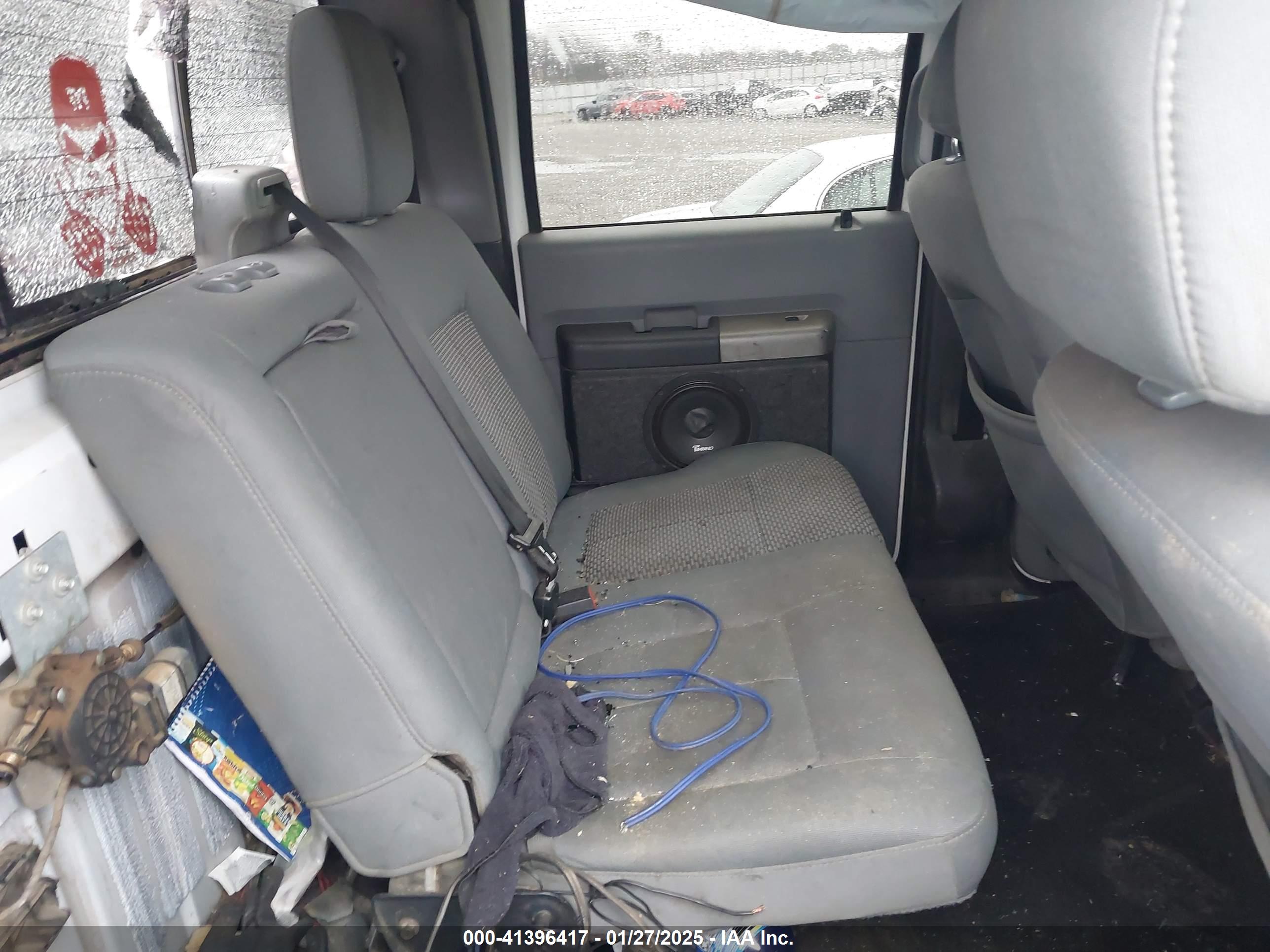FORD F-250 image 8