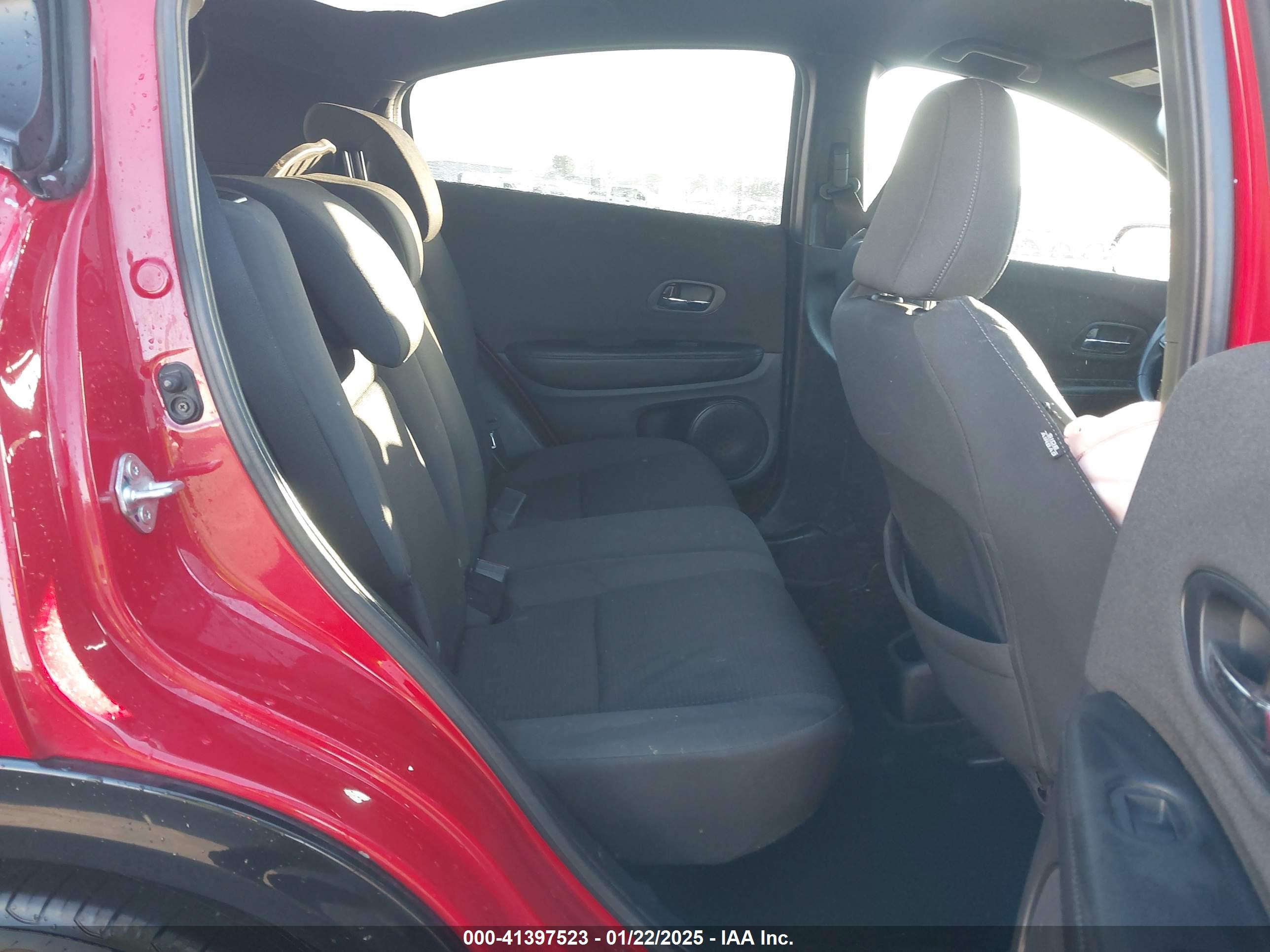 HONDA HR-V image 8