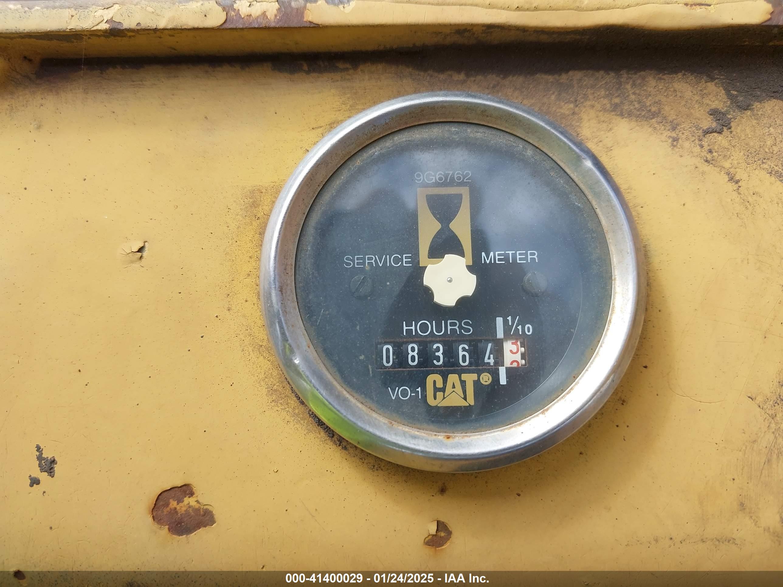 CATERPILLAR FORKLIFT image 7