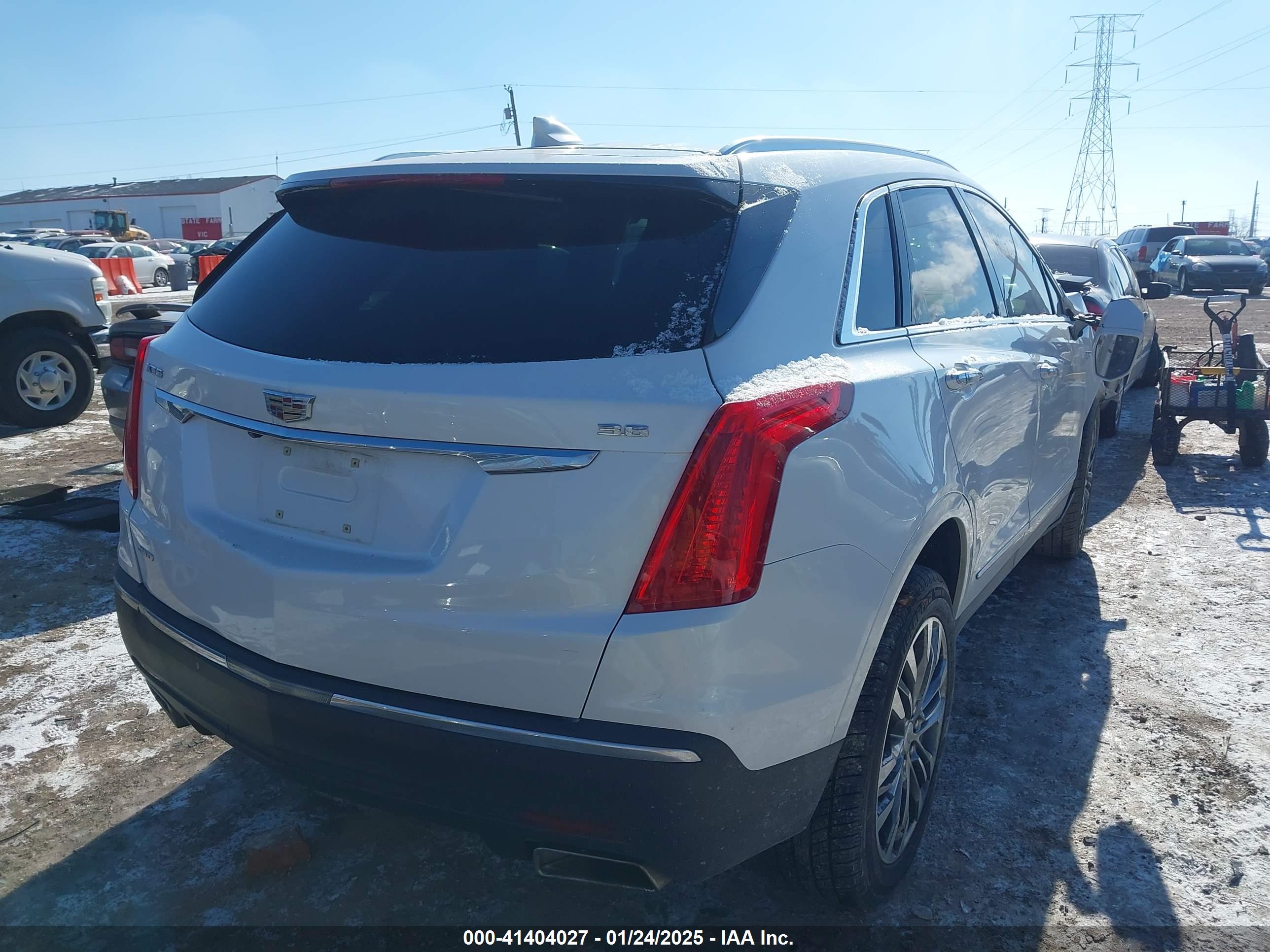CADILLAC XT5 image 4