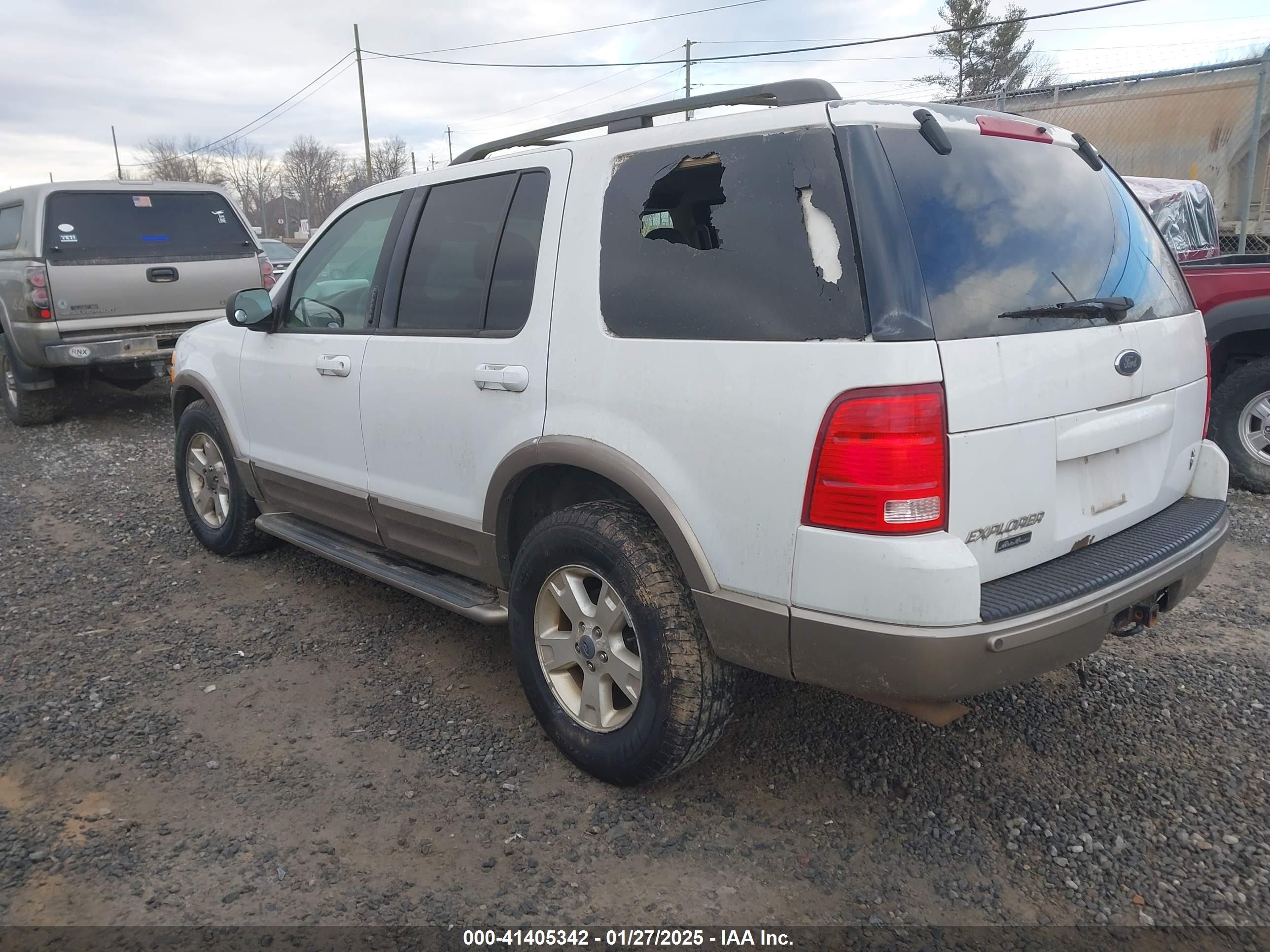 FORD EXPLORER image 3