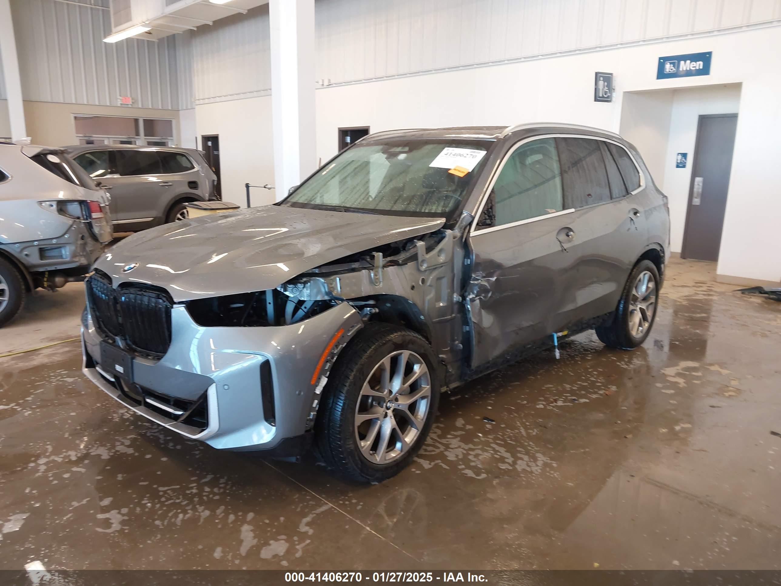 BMW X5 image 2