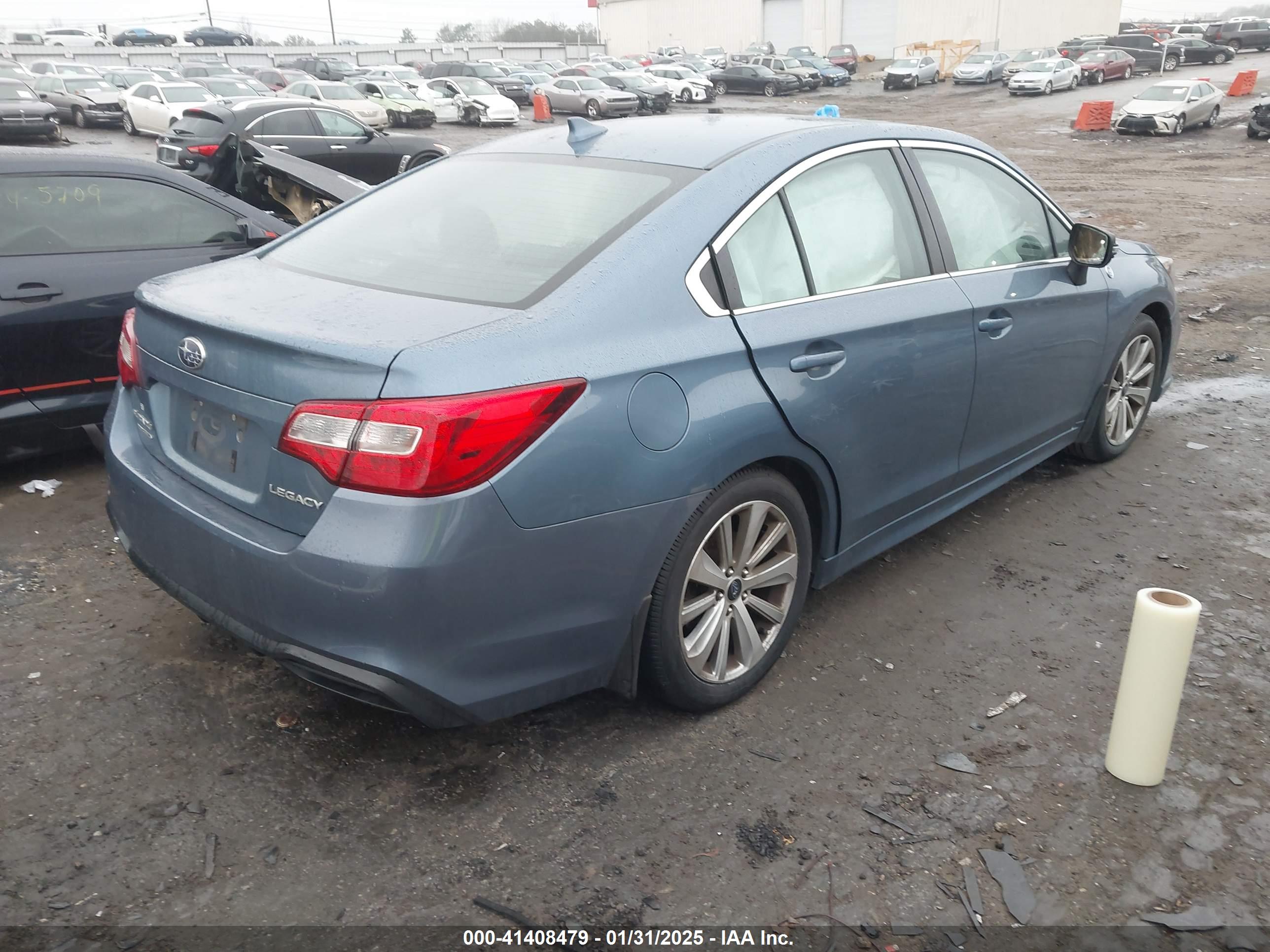 SUBARU LEGACY image 4