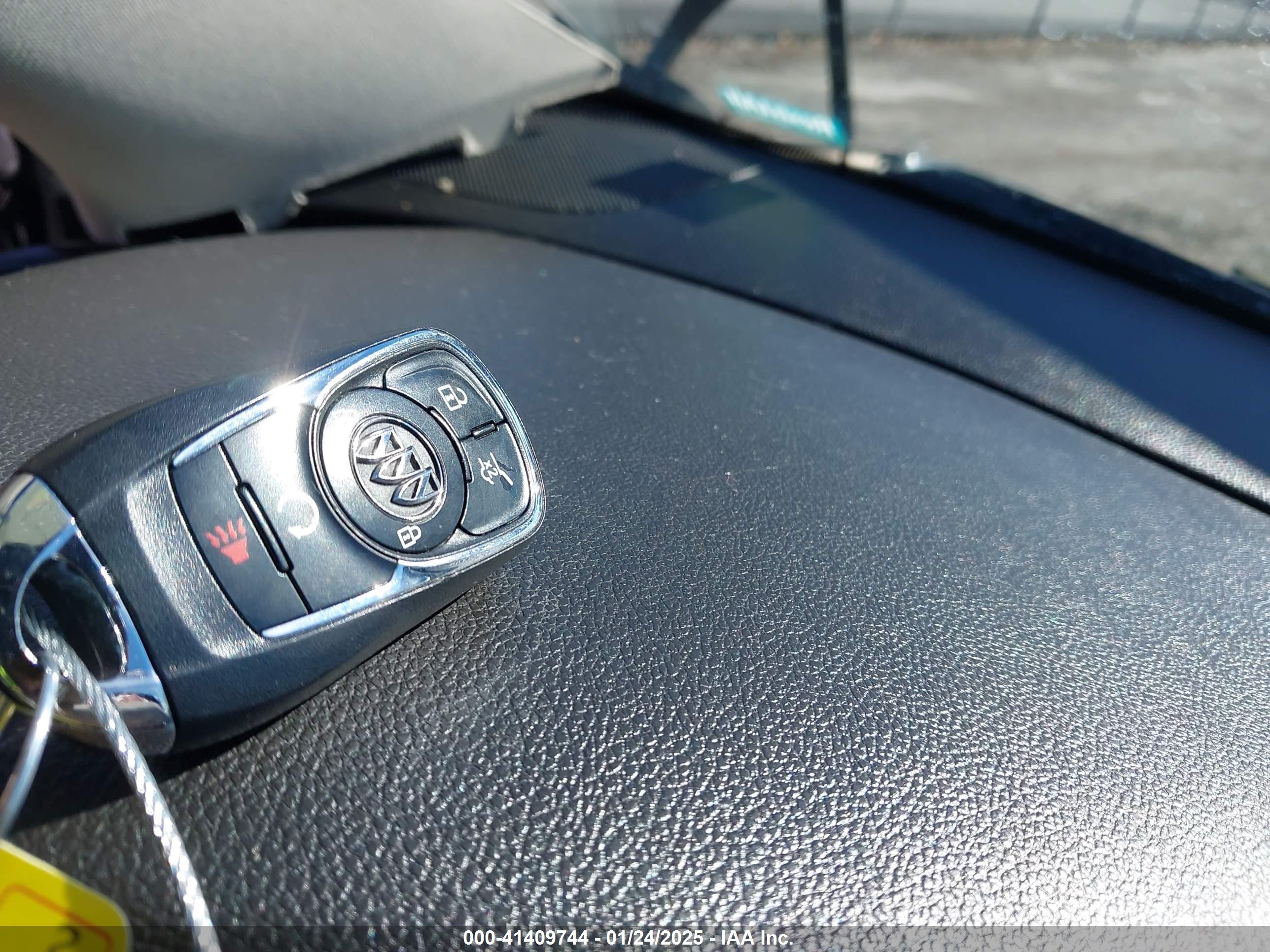 BUICK ENVISION image 11