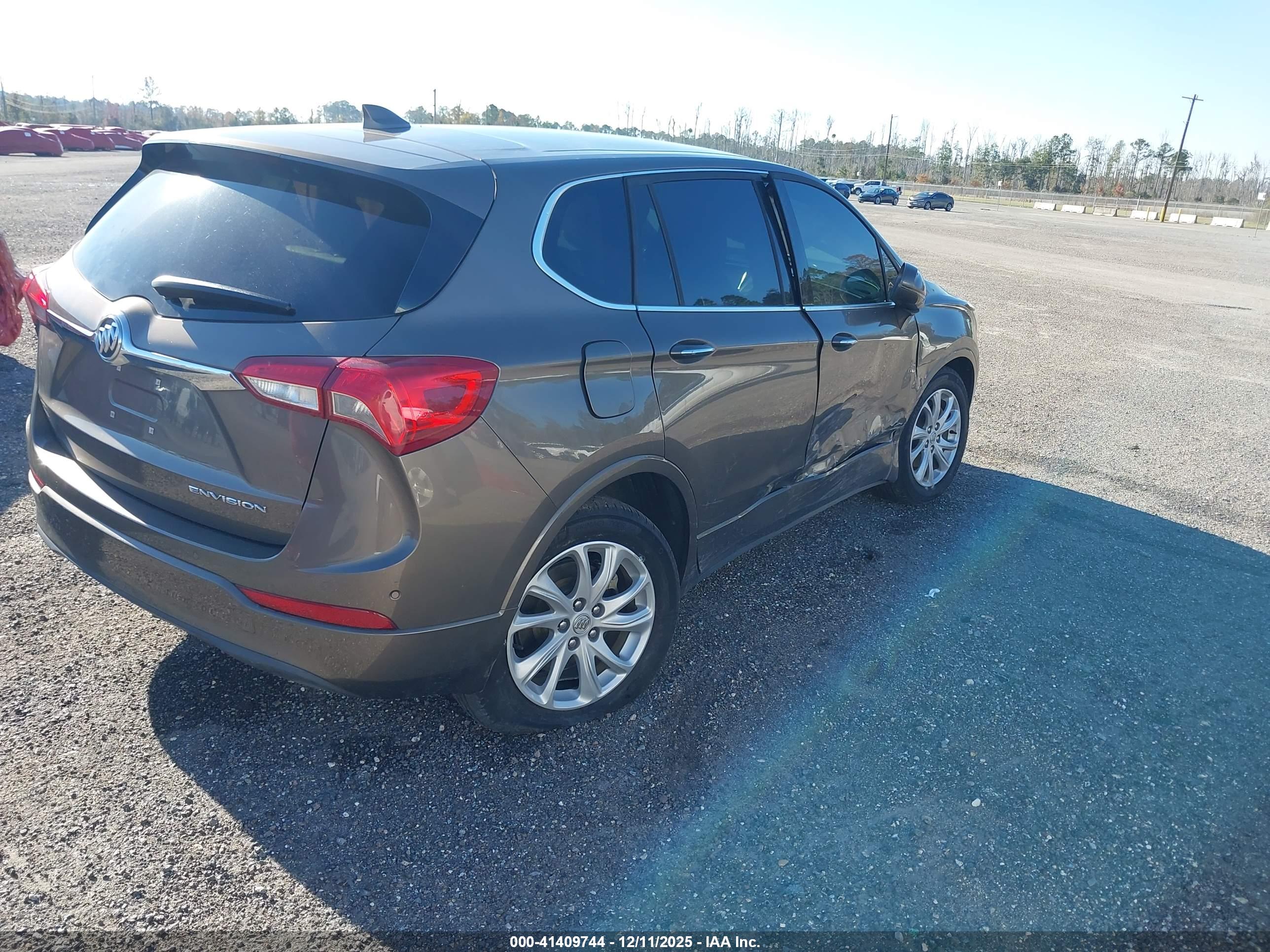BUICK ENVISION image 4