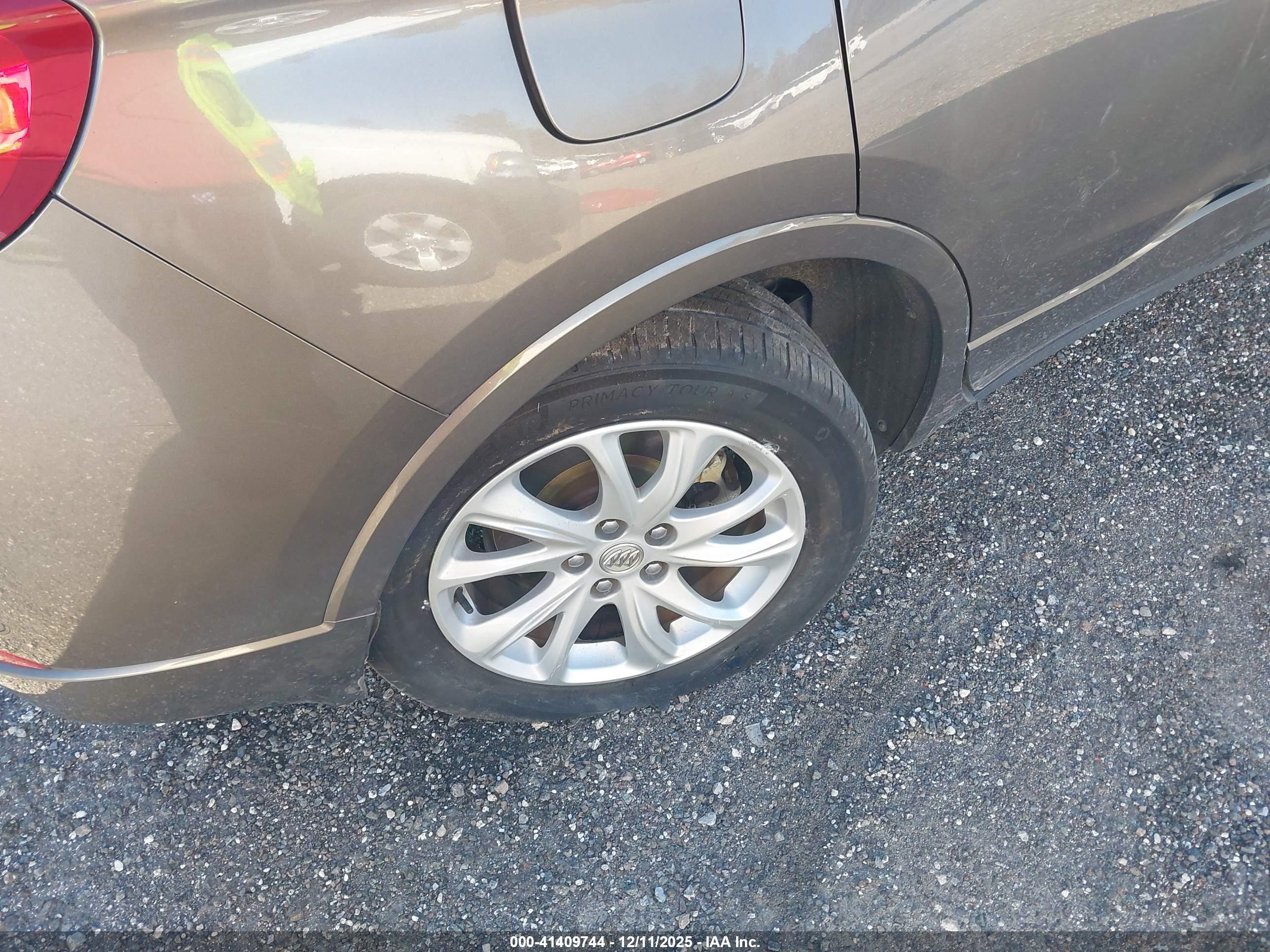 BUICK ENVISION image 6