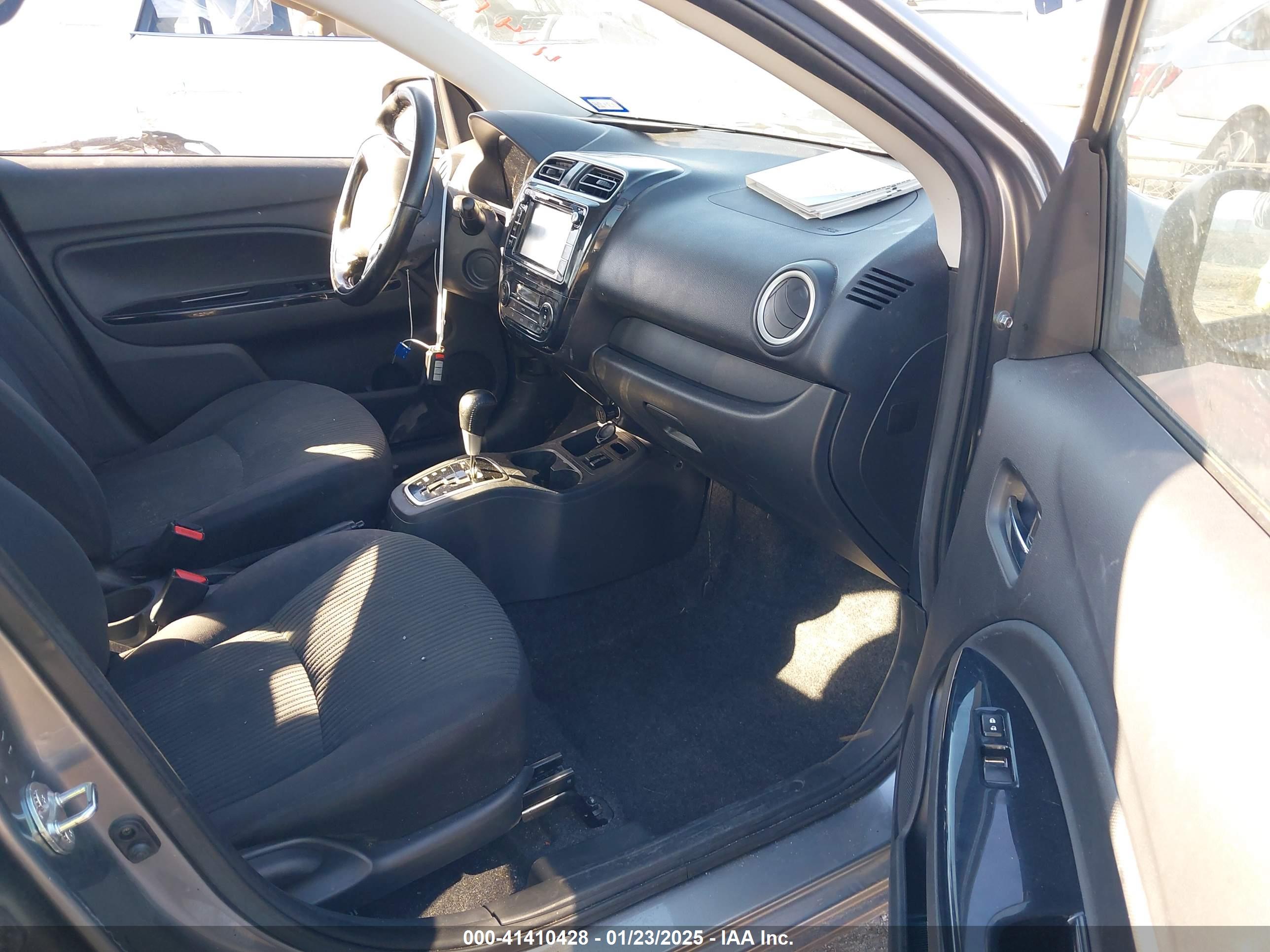 MITSUBISHI MIRAGE image 5