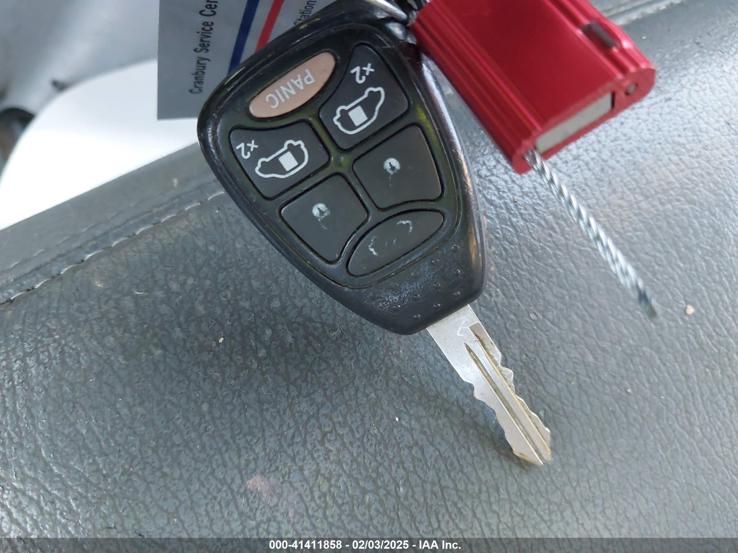 CHRYSLER TOWN image 11