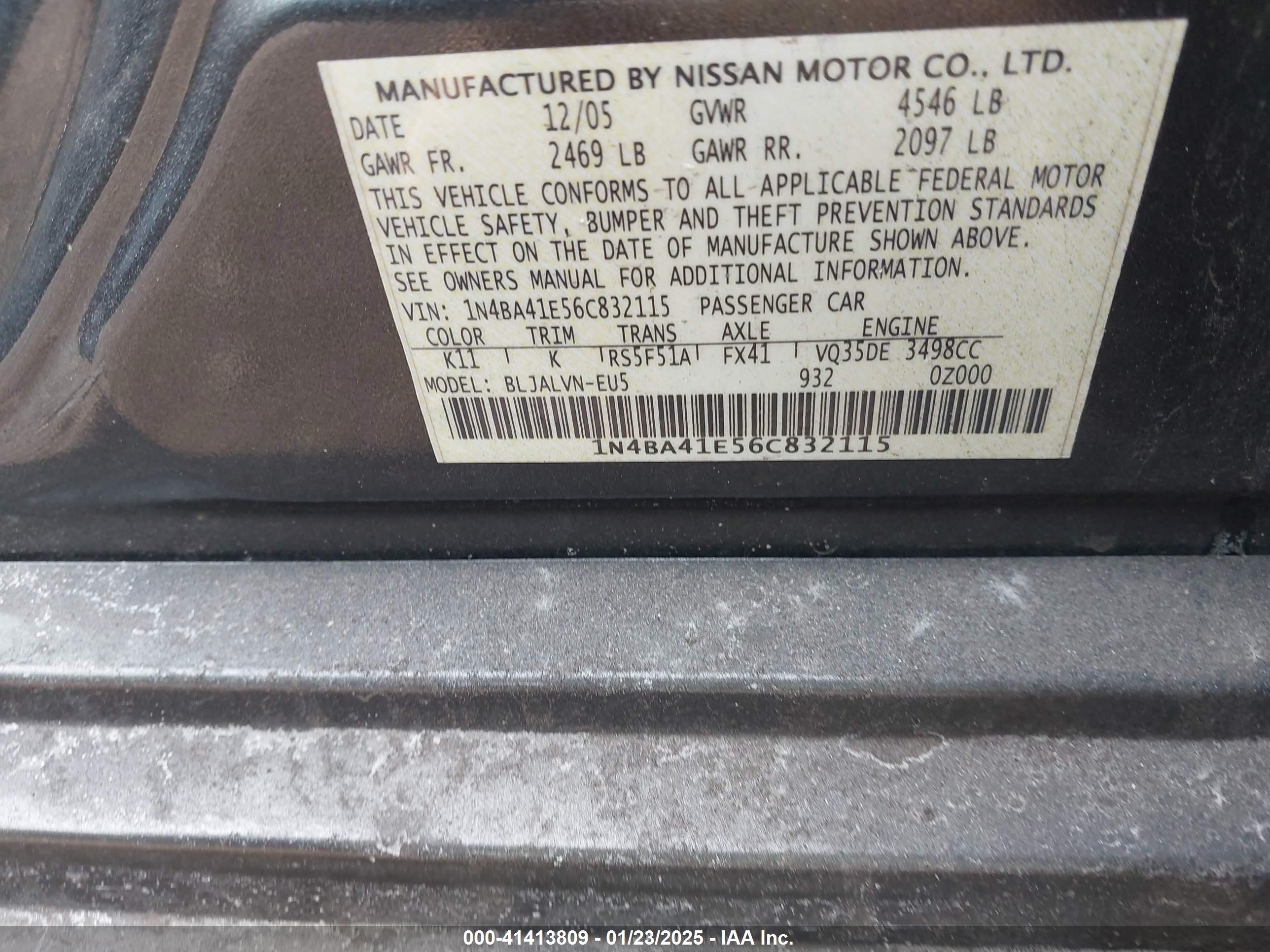 NISSAN MAXIMA image 9