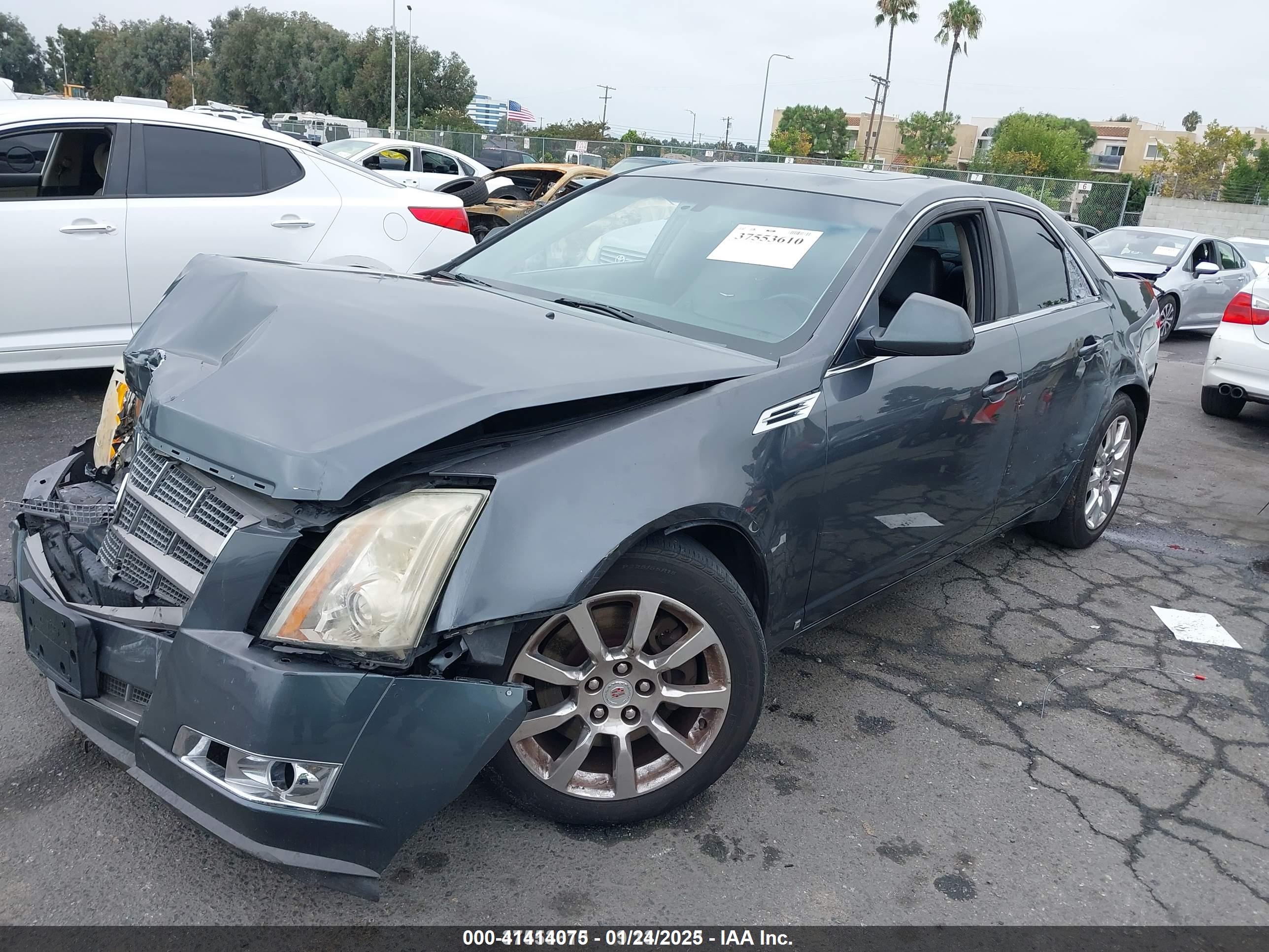 CADILLAC CTS image 2