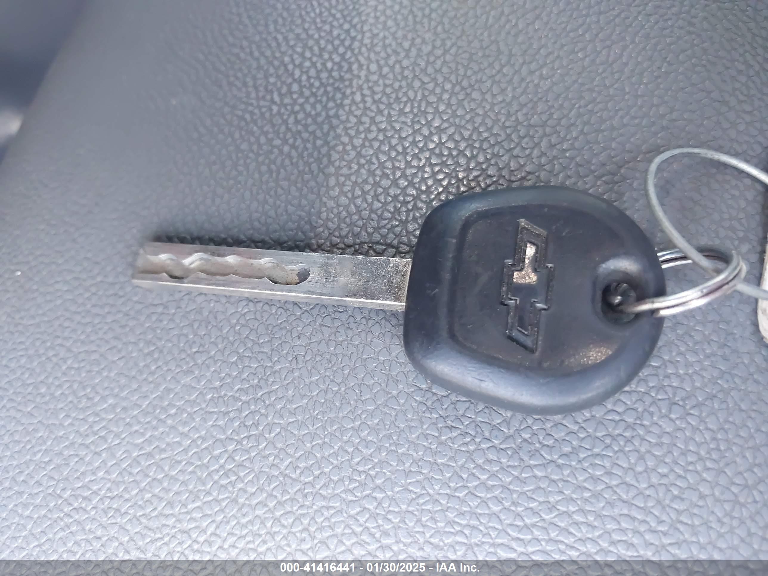 CHEVROLET SILVERADO image 11