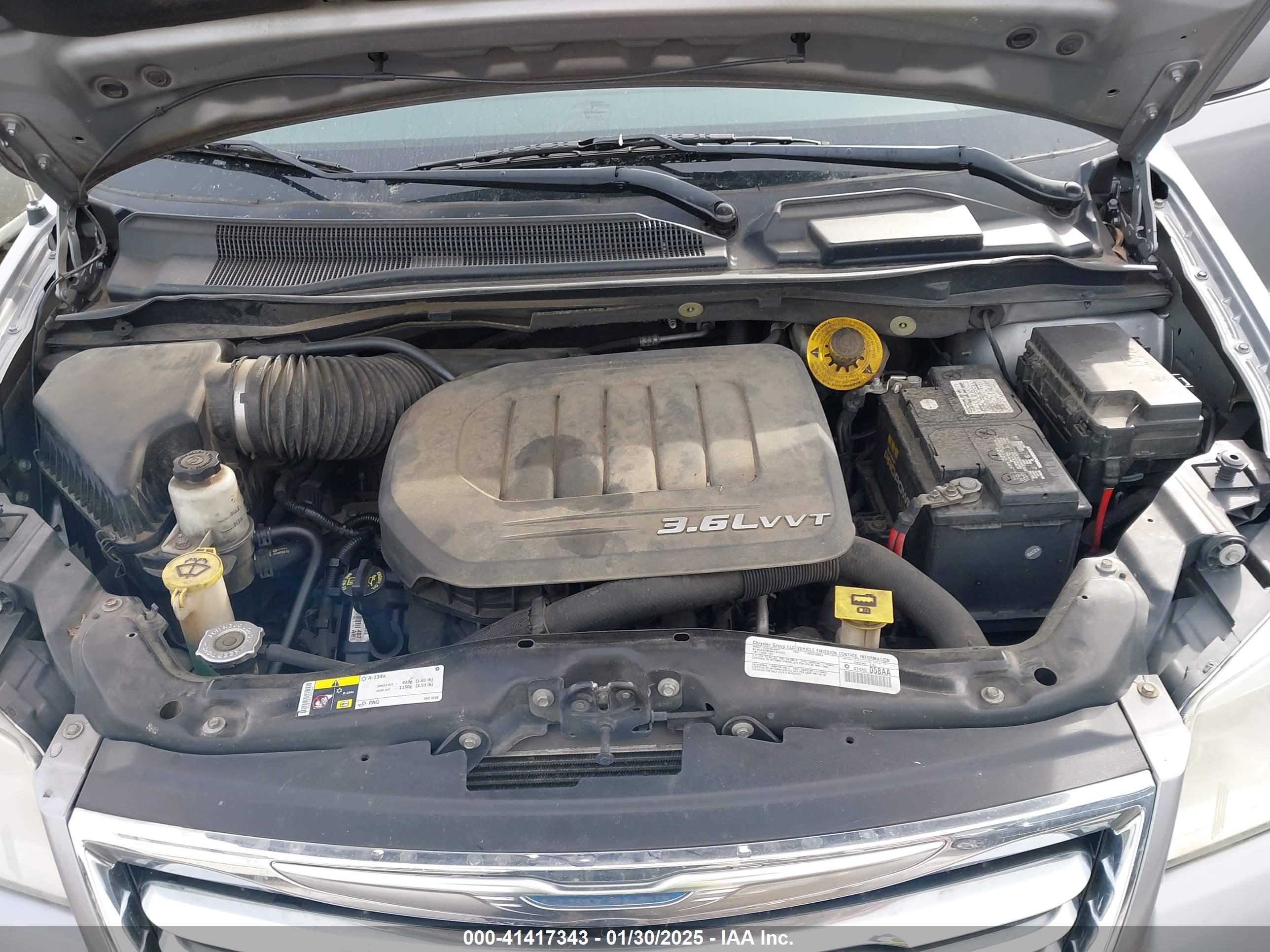 CHRYSLER TOWN image 10